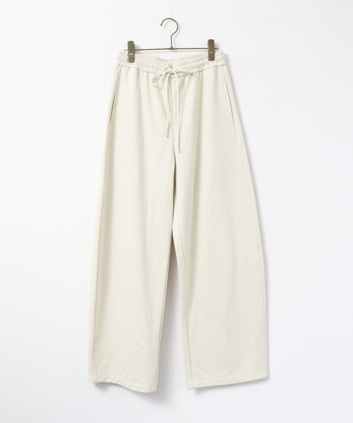 THICK FLEECE-LINED CURVED-LEG PANTS