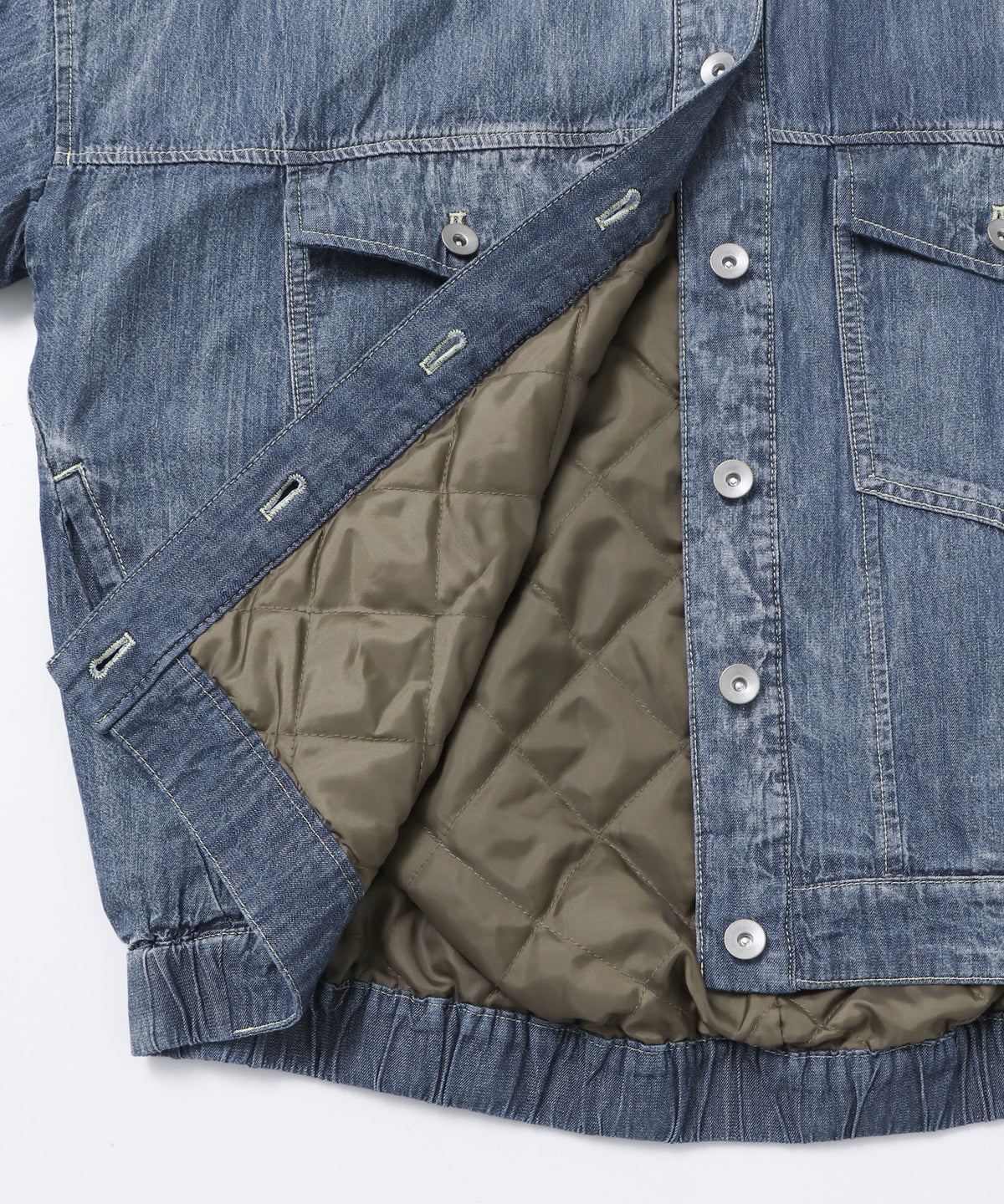 LIGHTWEIGHT LIGHTLY PADDED DENIM JACKET