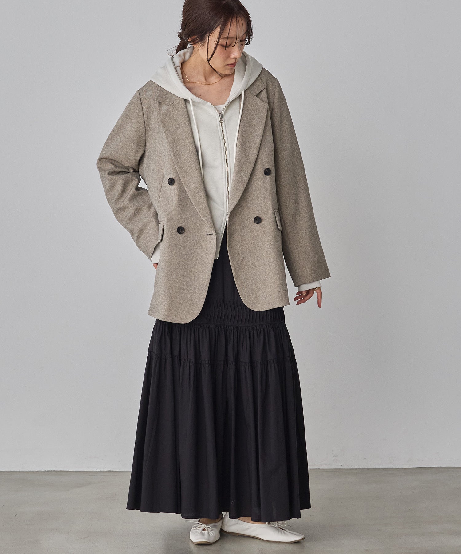 model : H162 着用サイズ : FREE