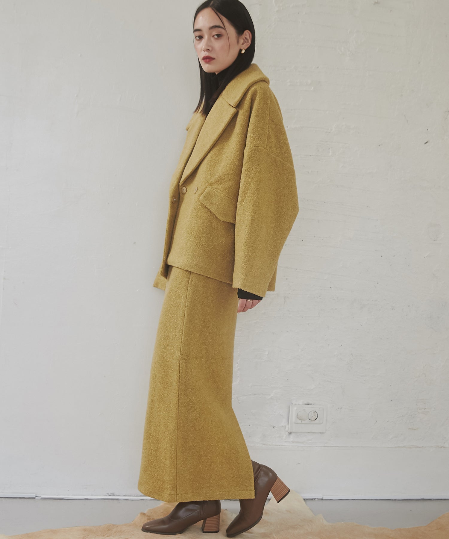 ミニブークレ オーバージャケット