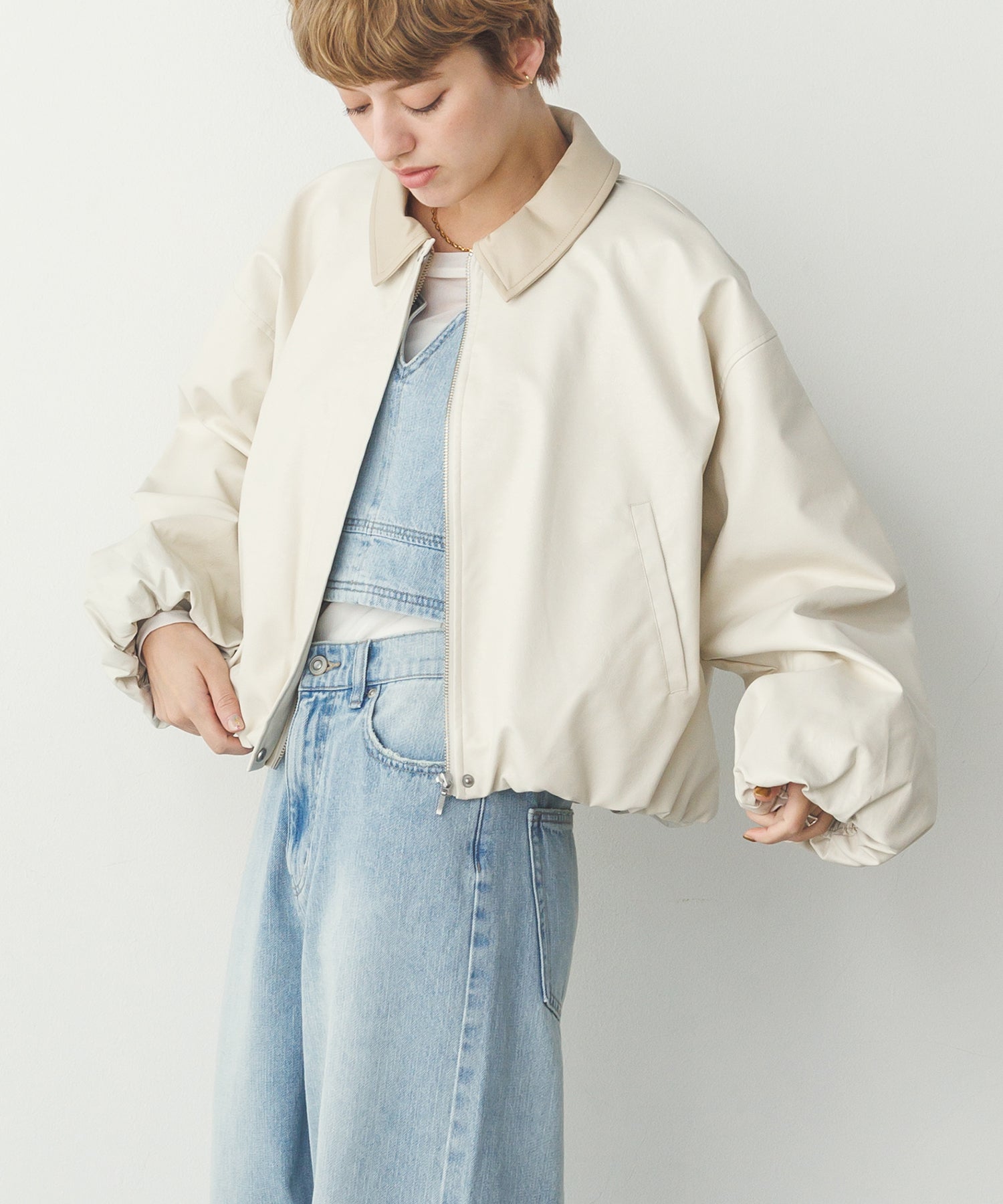 フェイクレザー バルーンブルゾン