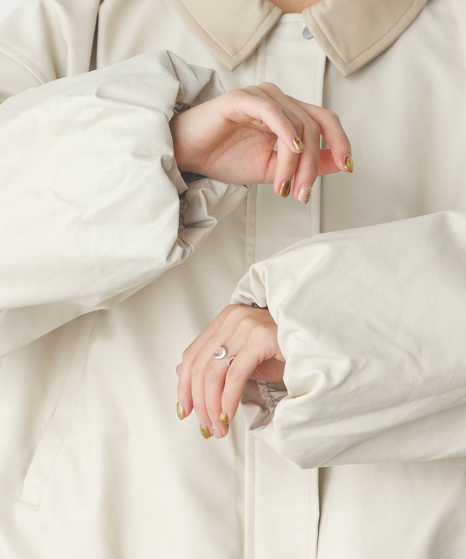 フェイクレザー バルーンブルゾン