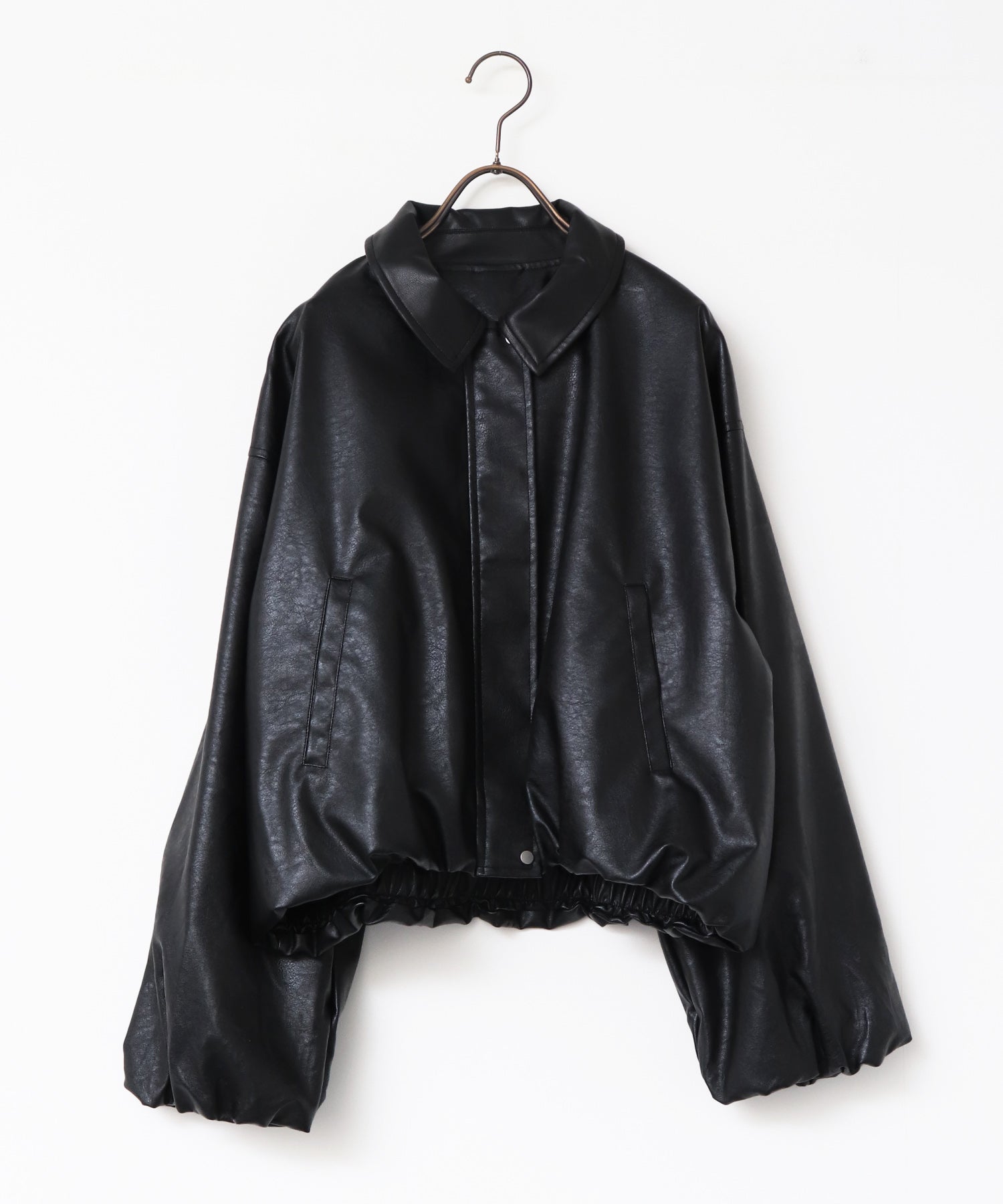 フェイクレザー バルーンブルゾン