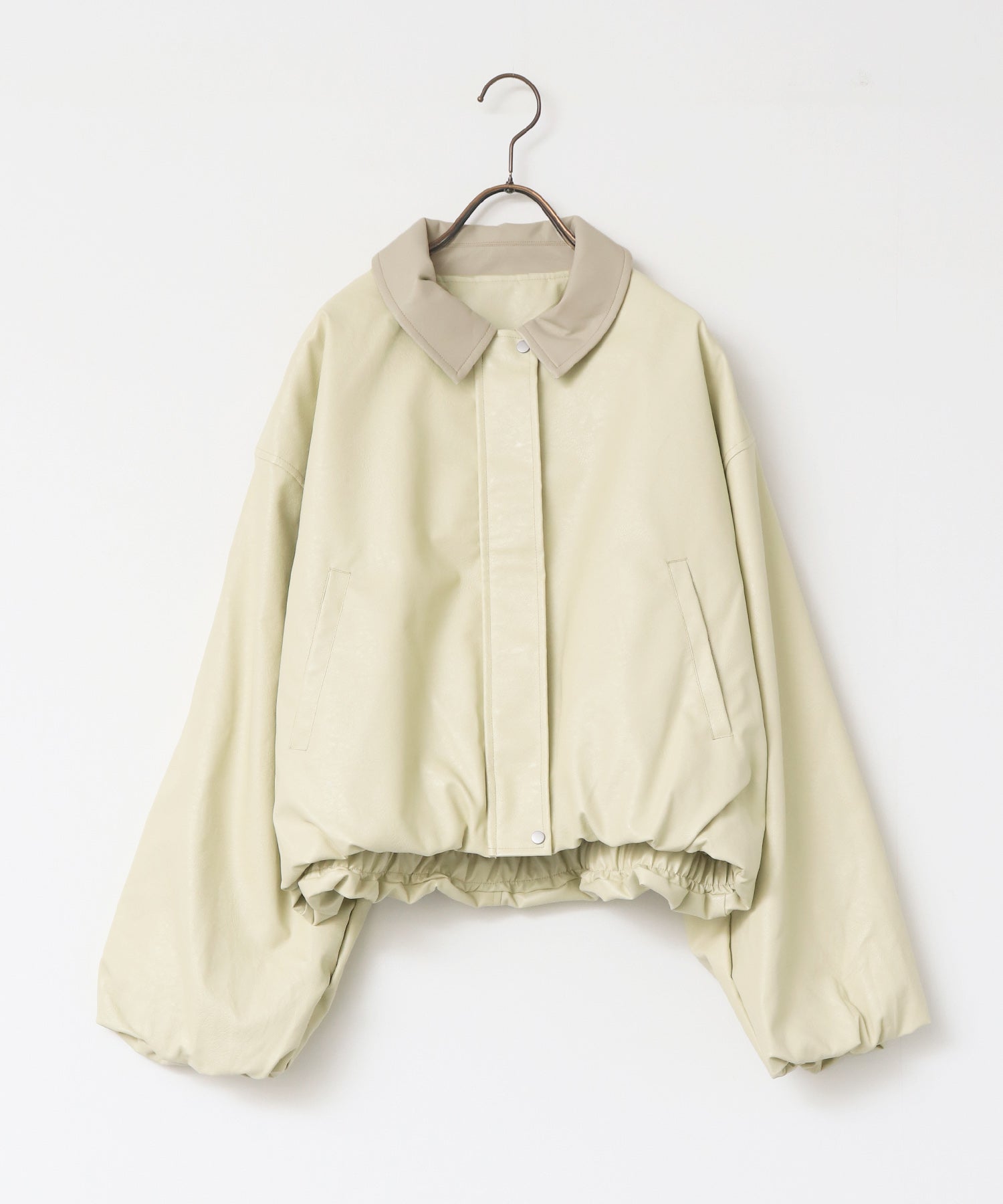 フェイクレザー バルーンブルゾン