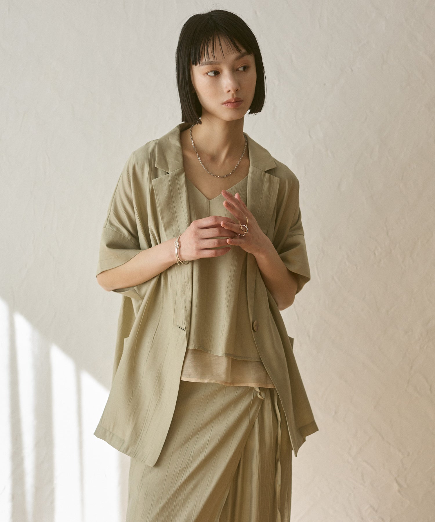 ワッシャーサテン シャツジャケット