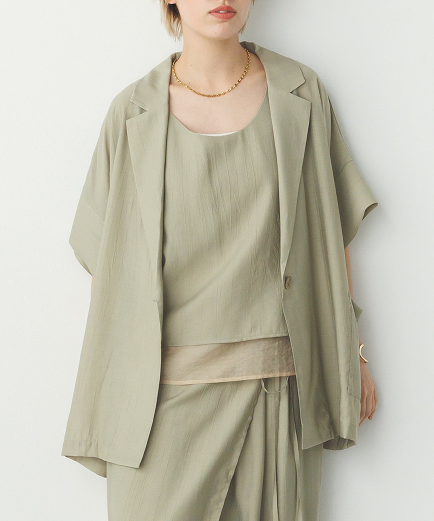 ワッシャーサテン シャツジャケット