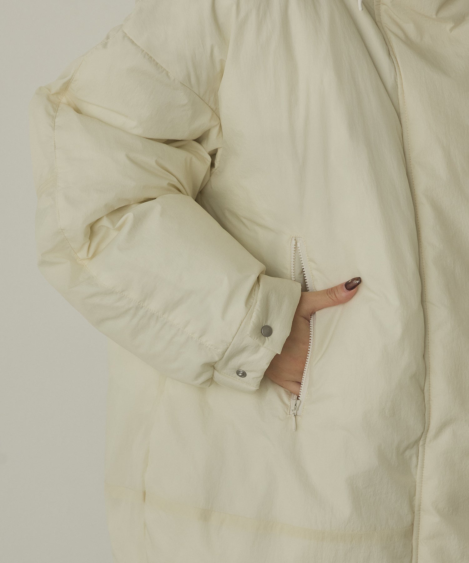 中綿 ワッシャーナイロン(撥水)ミディアムコート