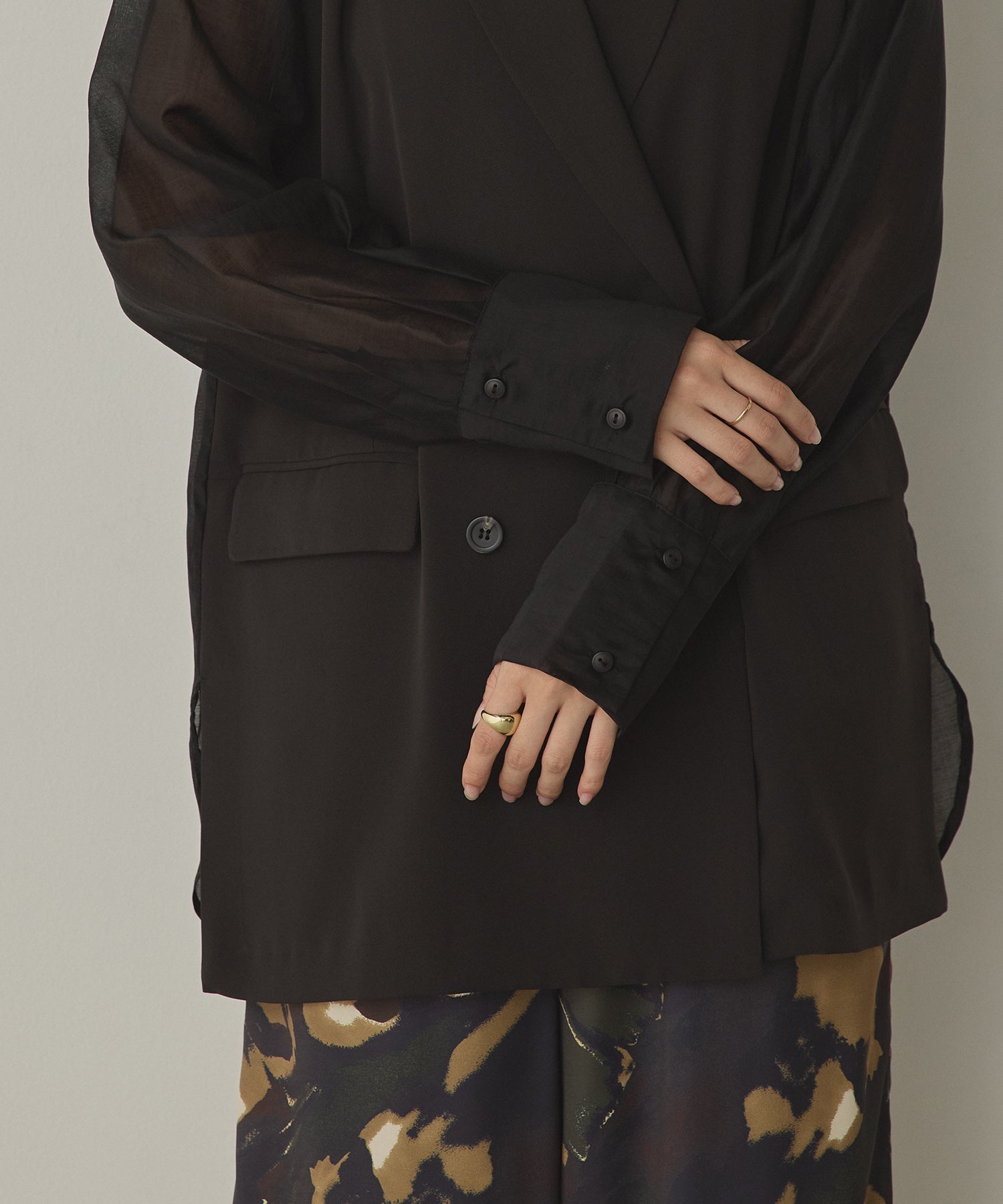 POLY TWILL SHEER TAILORED JACKET
