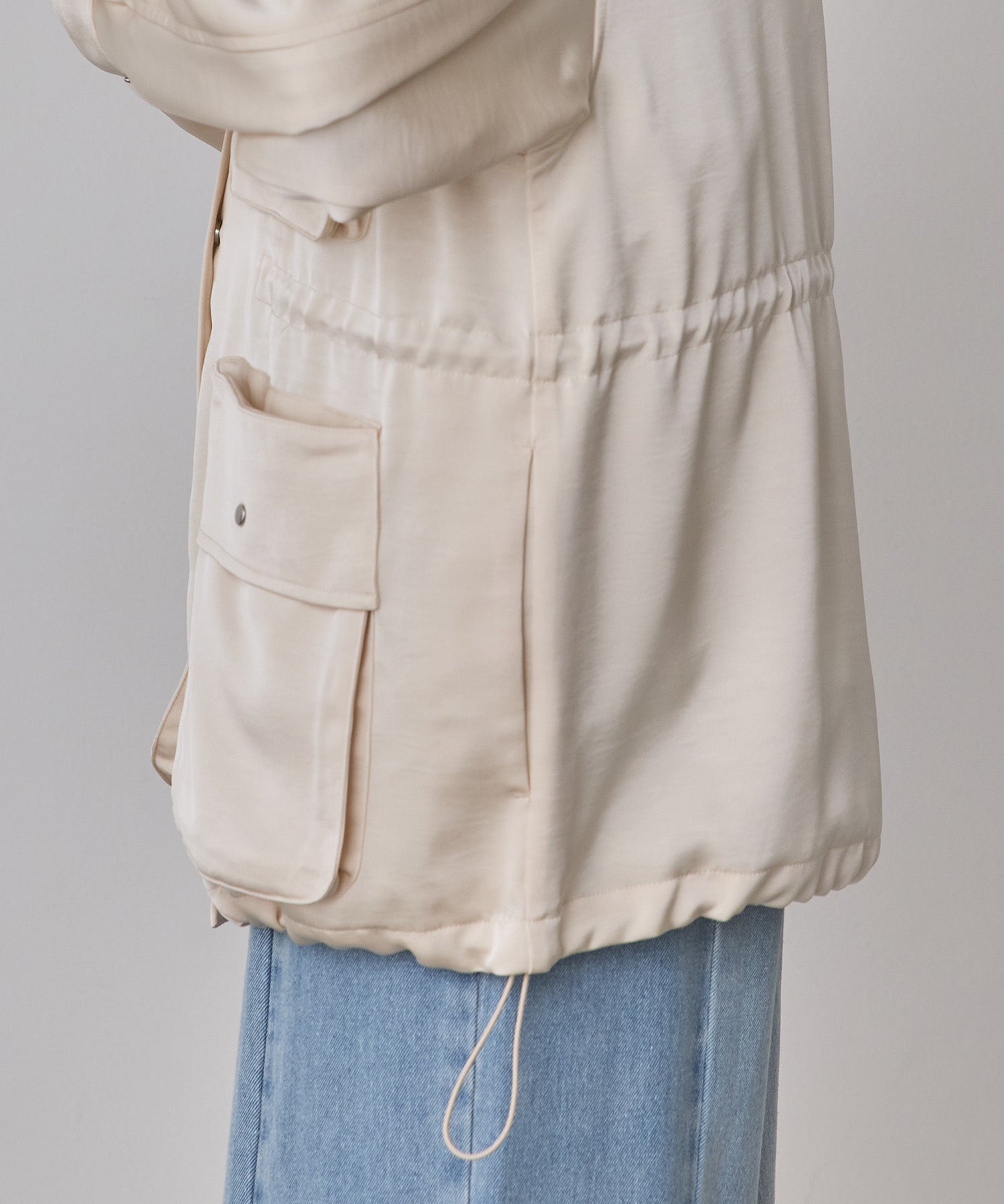 SATIN BIG POCKET LIGHT BLOUSON