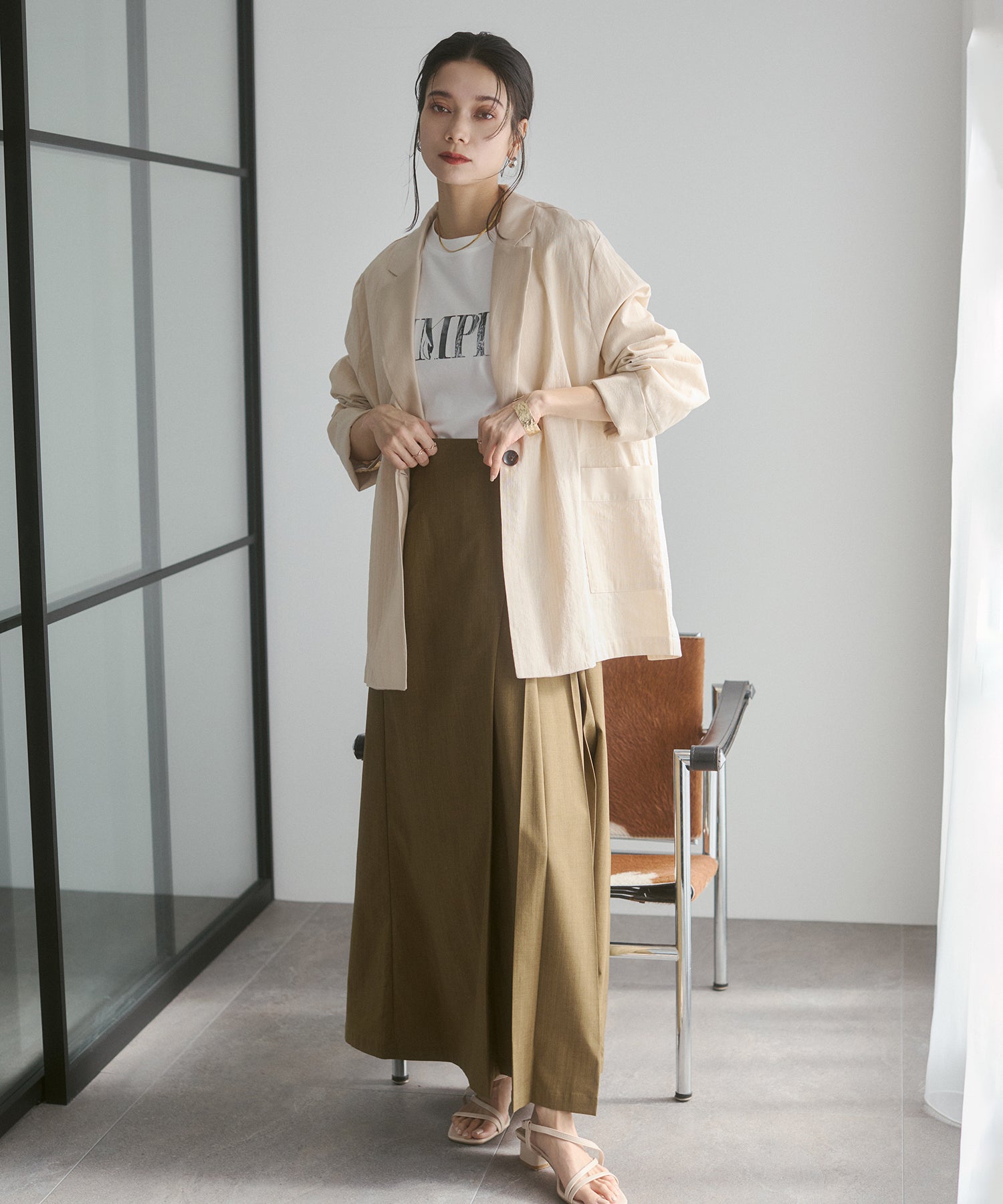 MIXED-FABRIC TAILORED JACKET