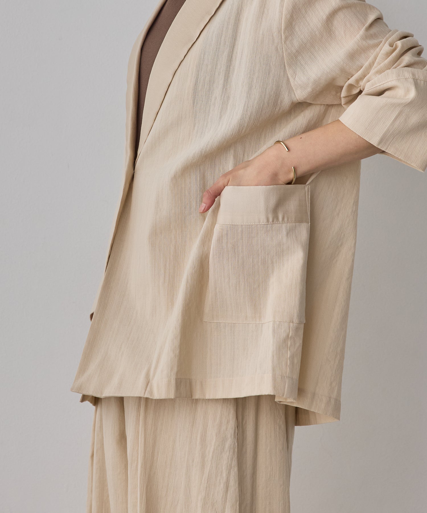 MIXED-FABRIC TAILORED JACKET