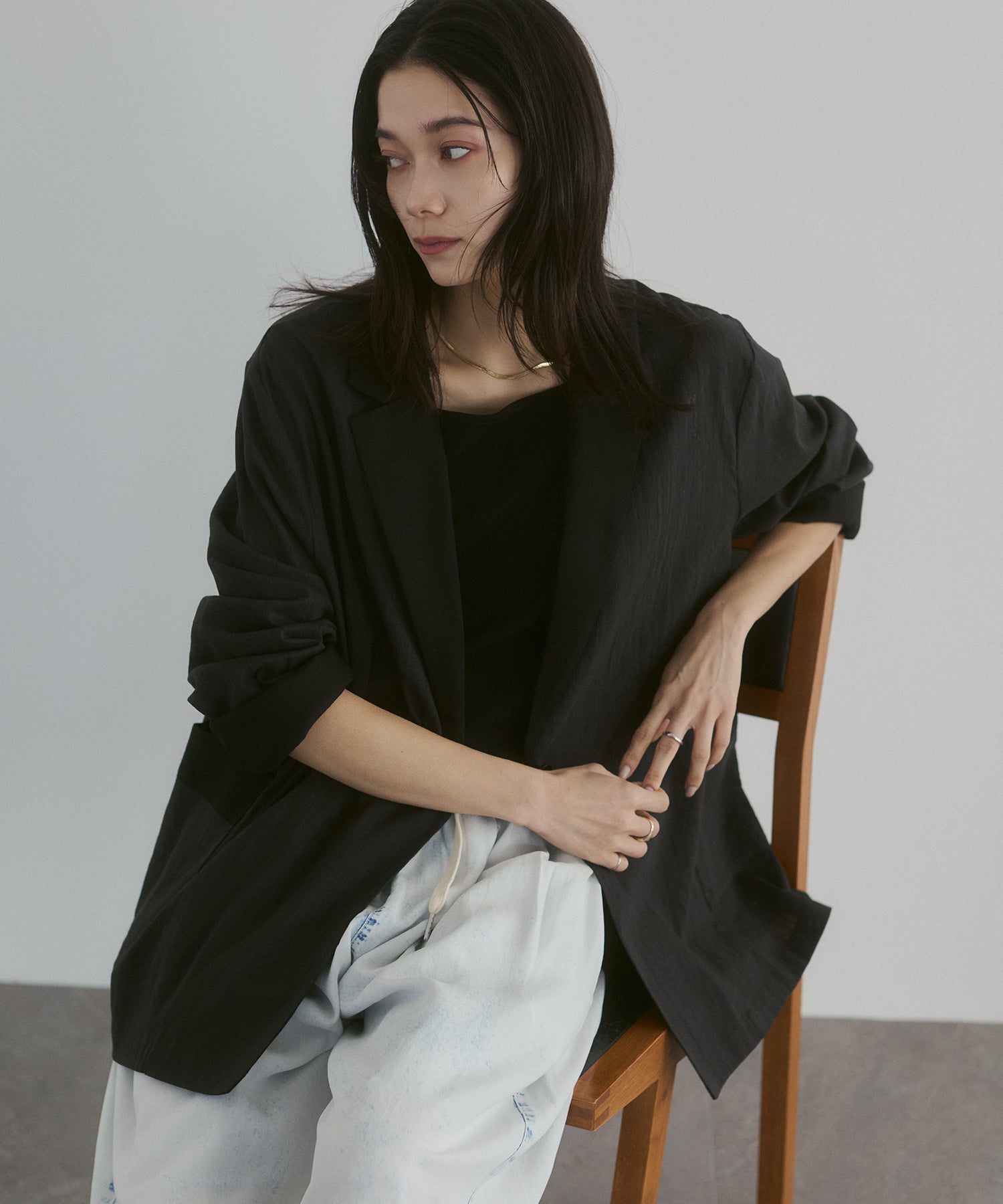 MIXED-FABRIC TAILORED JACKET