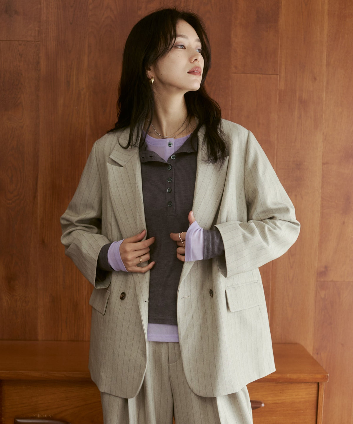 DOUBLE-BREASTED JACKET
