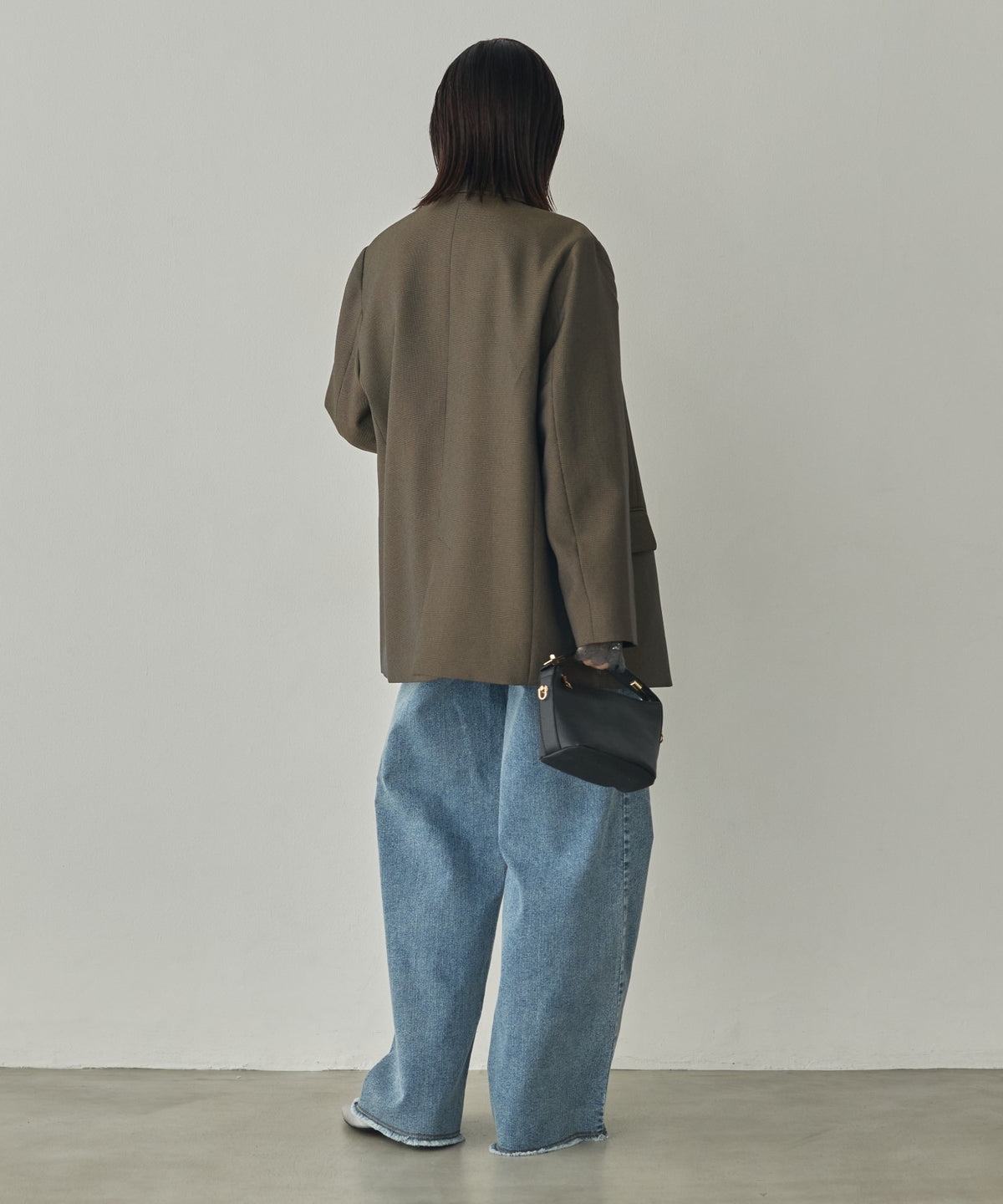 DOUBLE-BREASTED JACKET