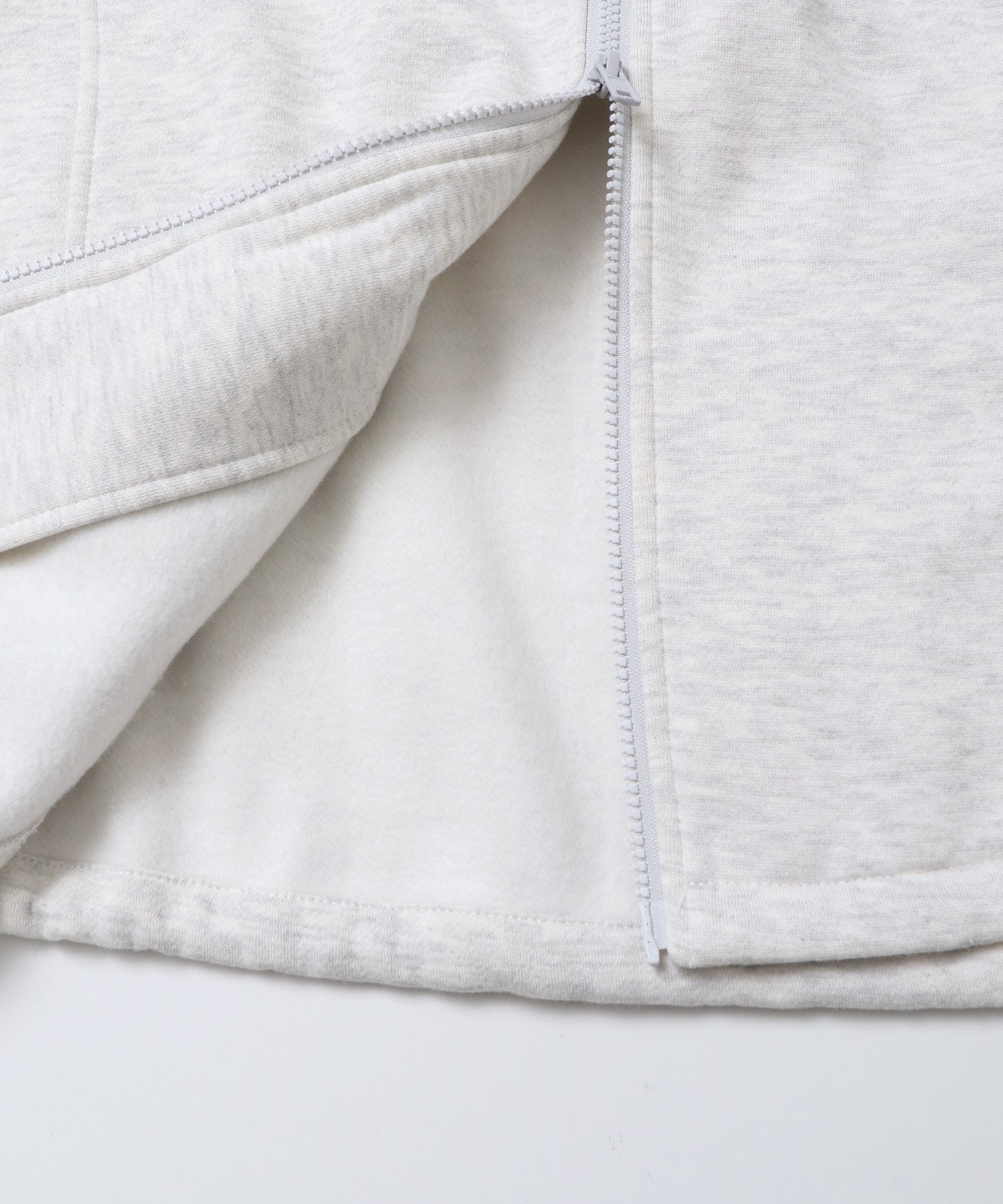 裏起毛ダブルジップ ハイネックブルゾン