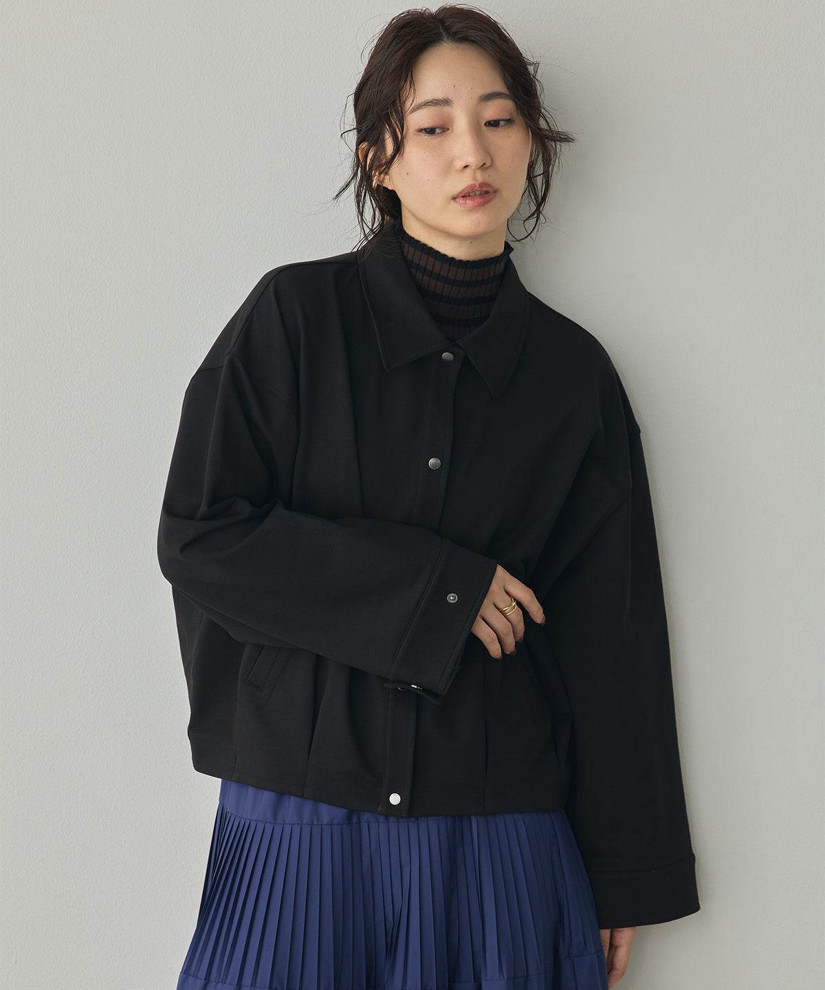 FLEECE-LINED TUCKED-COLLAR SHIRT JACKET