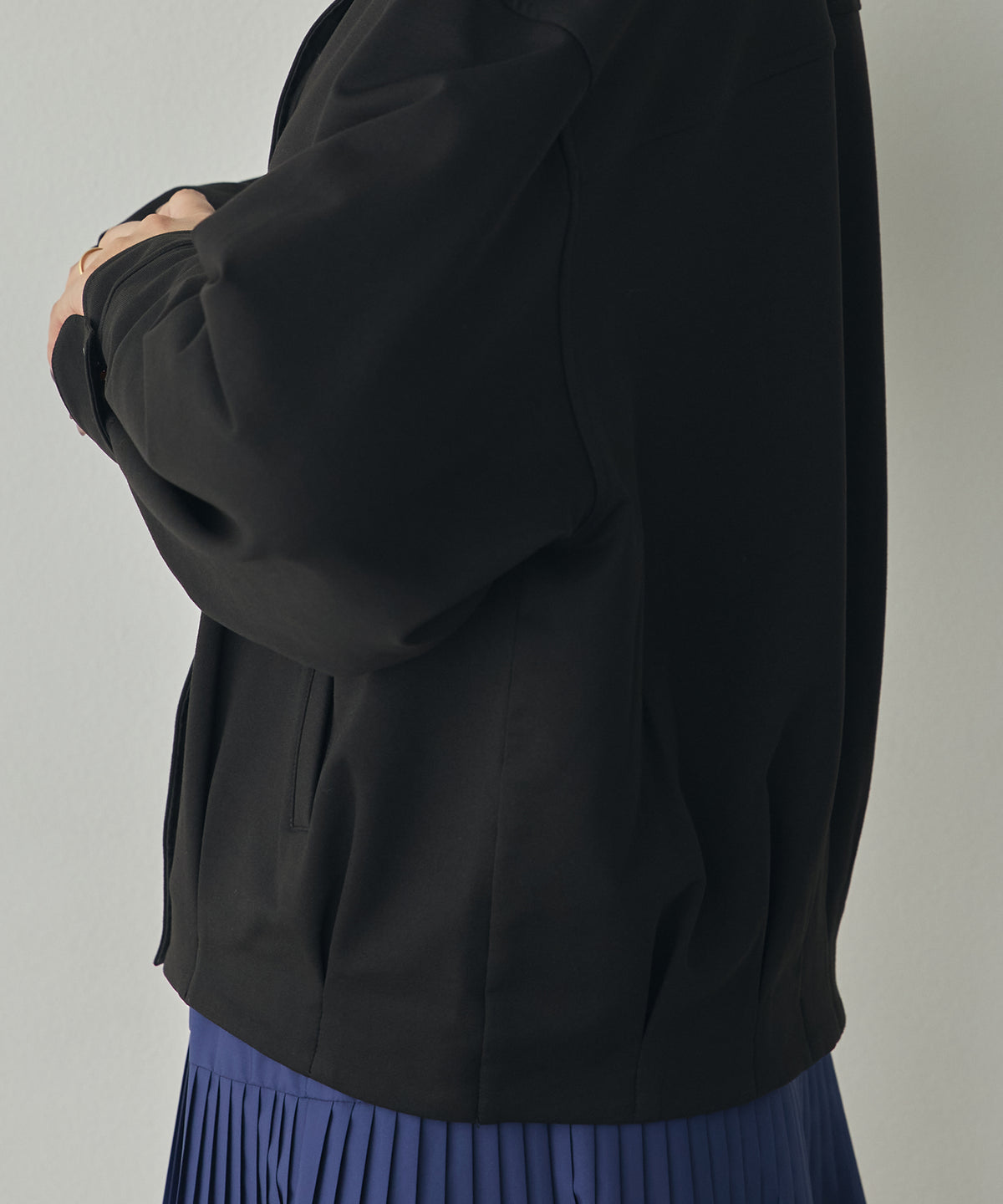 FLEECE-LINED TUCKED-COLLAR SHIRT JACKET