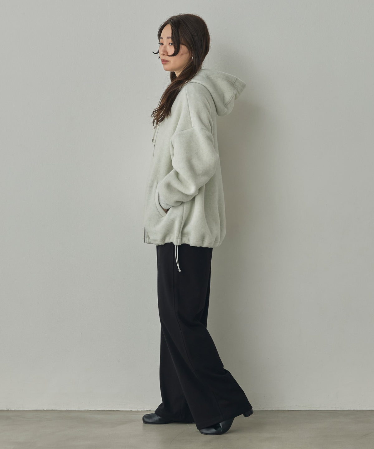 BOUCLÉ-CUT HOODED BLOUSON