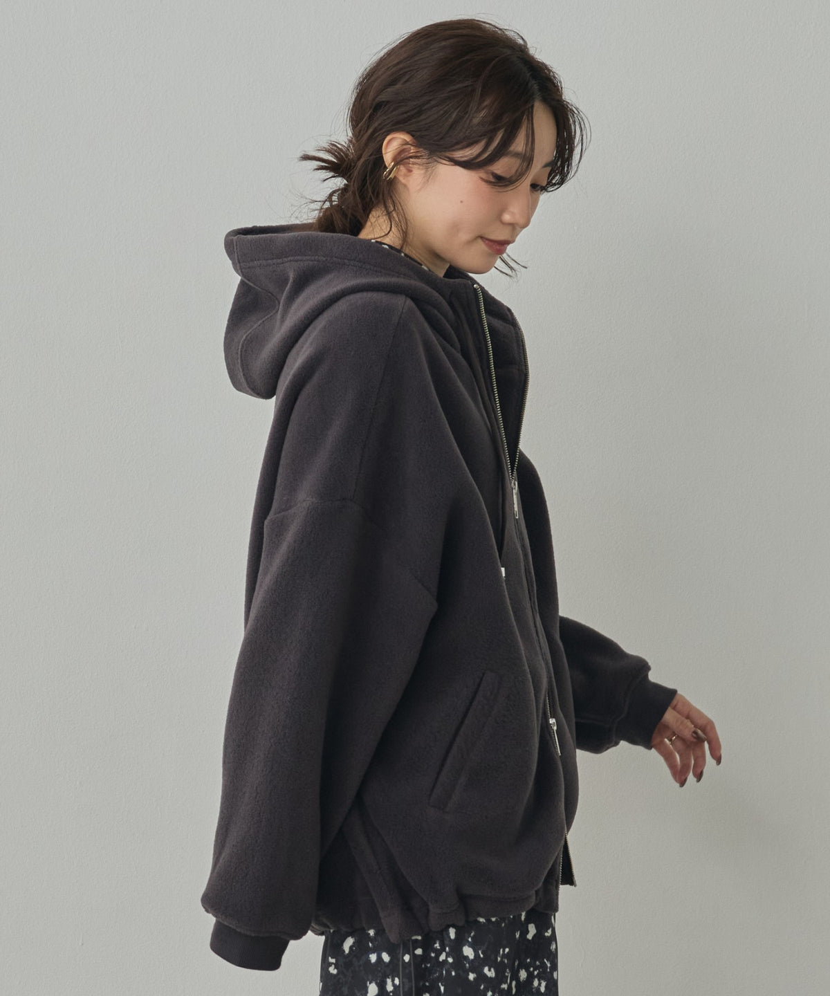BOUCLÉ-CUT HOODED BLOUSON