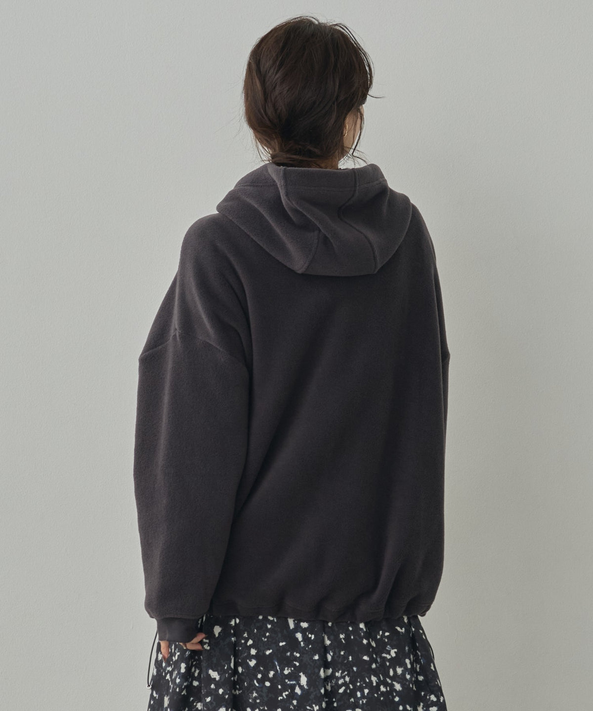 BOUCLÉ-CUT HOODED BLOUSON