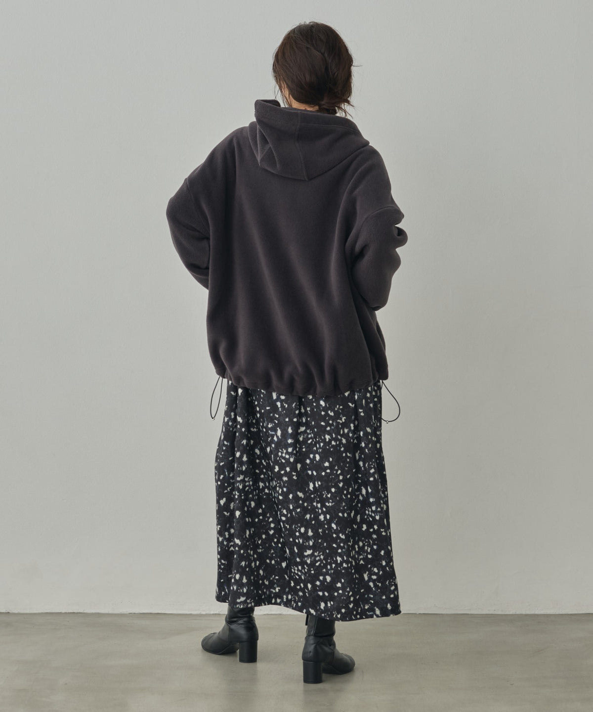 BOUCLÉ-CUT HOODED BLOUSON
