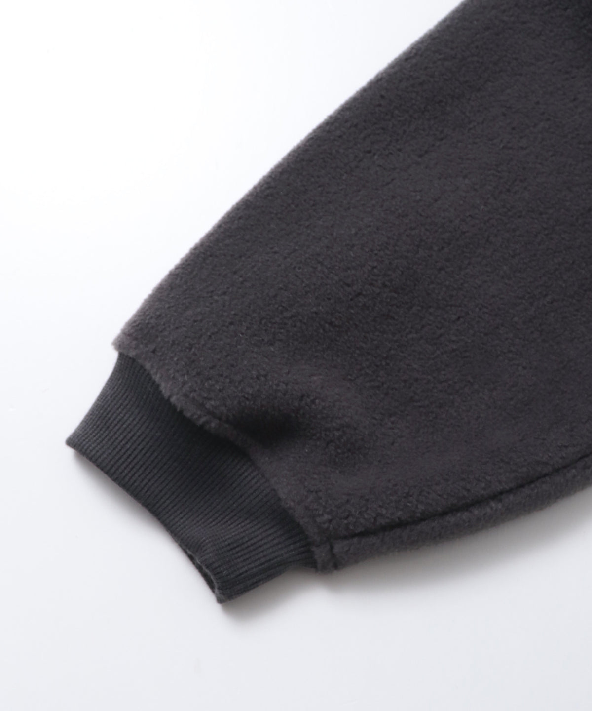 BOUCLÉ-CUT HOODED BLOUSON