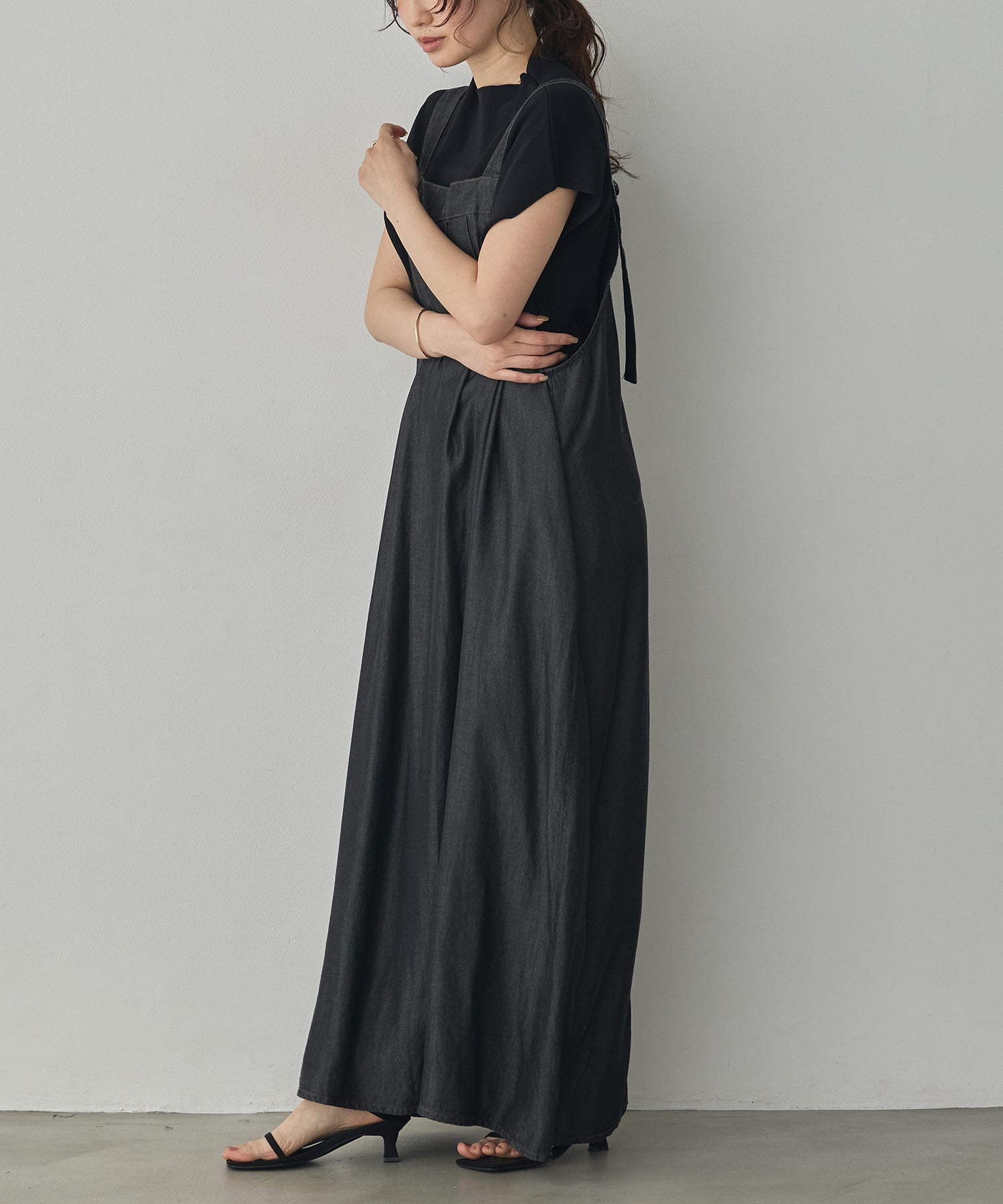 2WAY TENCEL DENIM FLARE JUMPER SKIRT