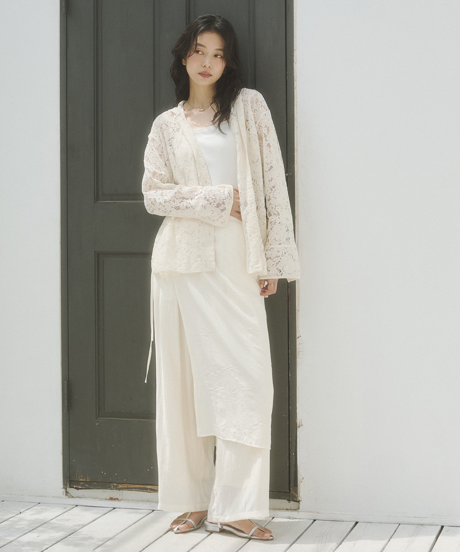 MESH-PATTERNED LACE HOODED CARDIGAN