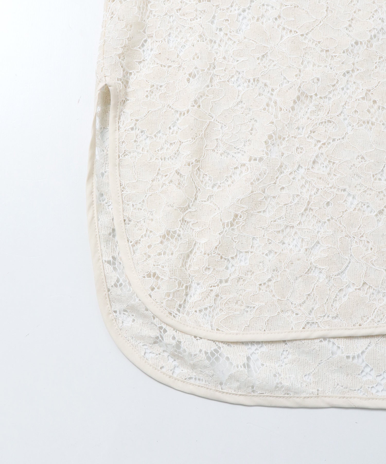 MESH-PATTERNED LACE HOODED CARDIGAN