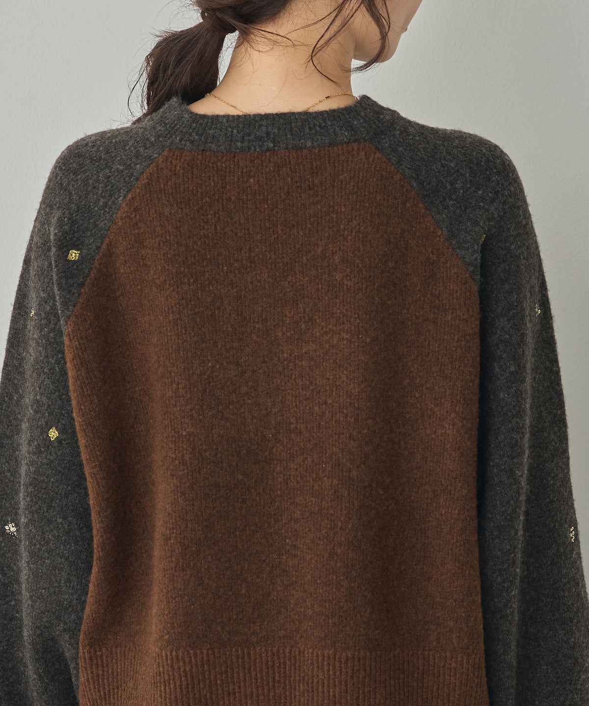 WOOL-BLEND EMBROIDERED KNITTED CARDIGAN
