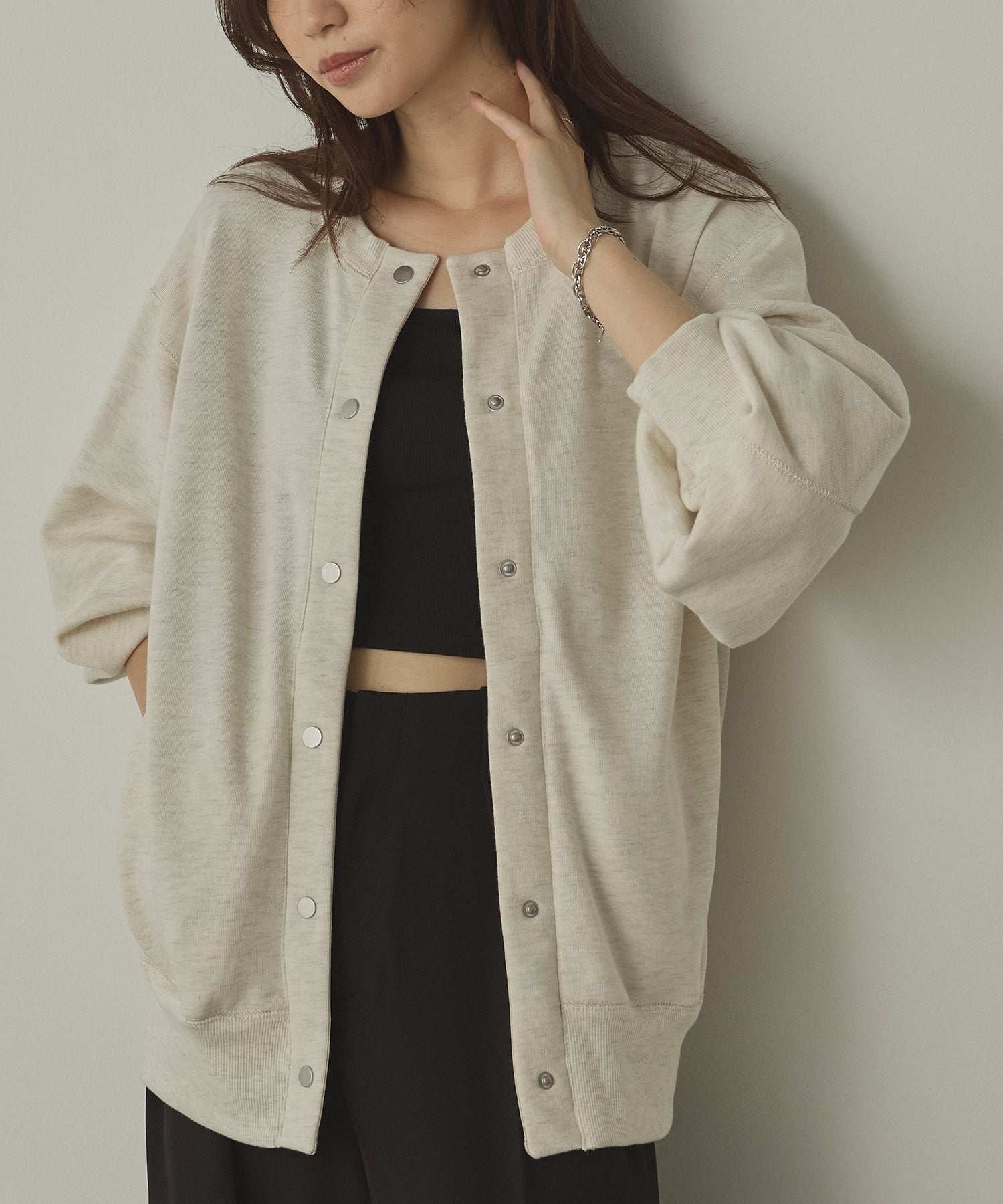 ラメステッチ クルーネックカーディガン