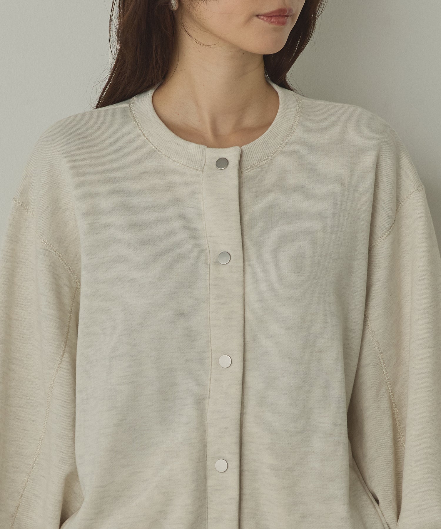 ラメステッチ クルーネックカーディガン