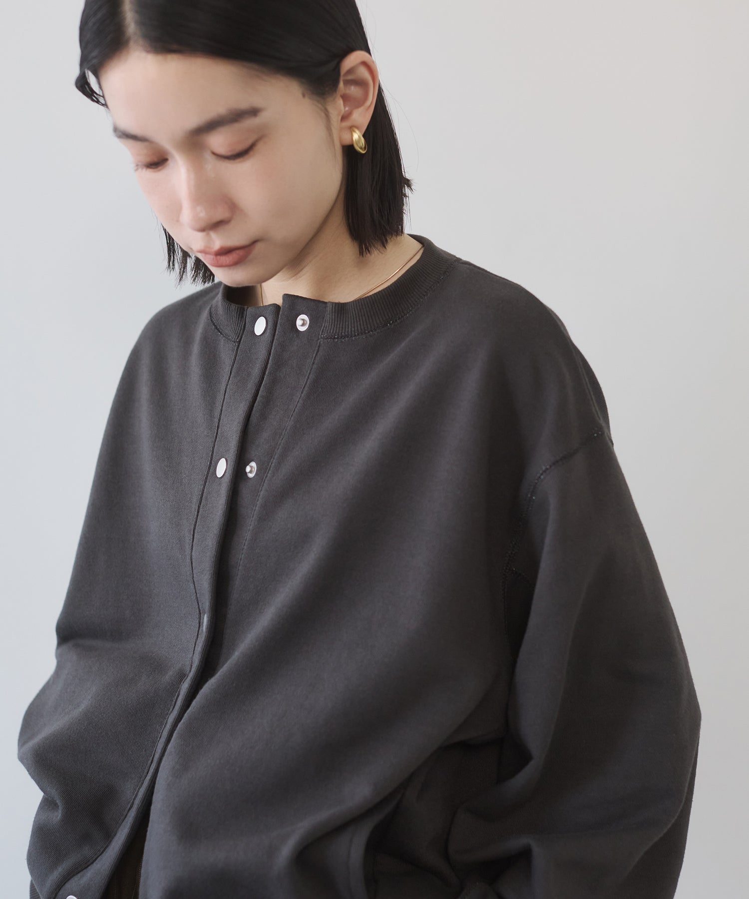 ラメステッチ クルーネックカーディガン