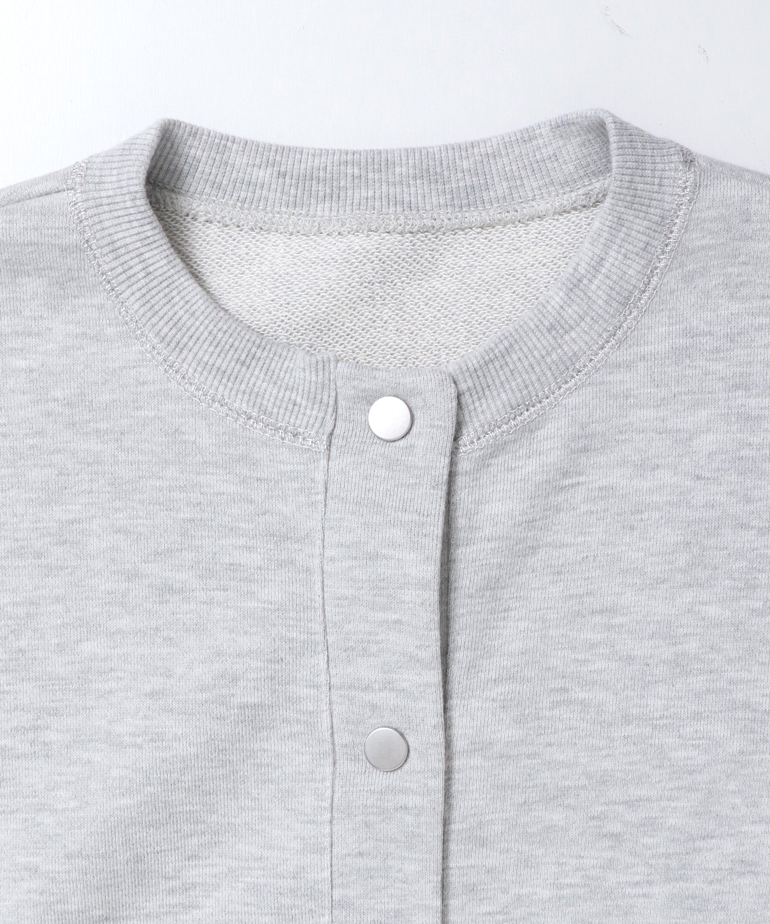 ラメステッチ クルーネックカーディガン