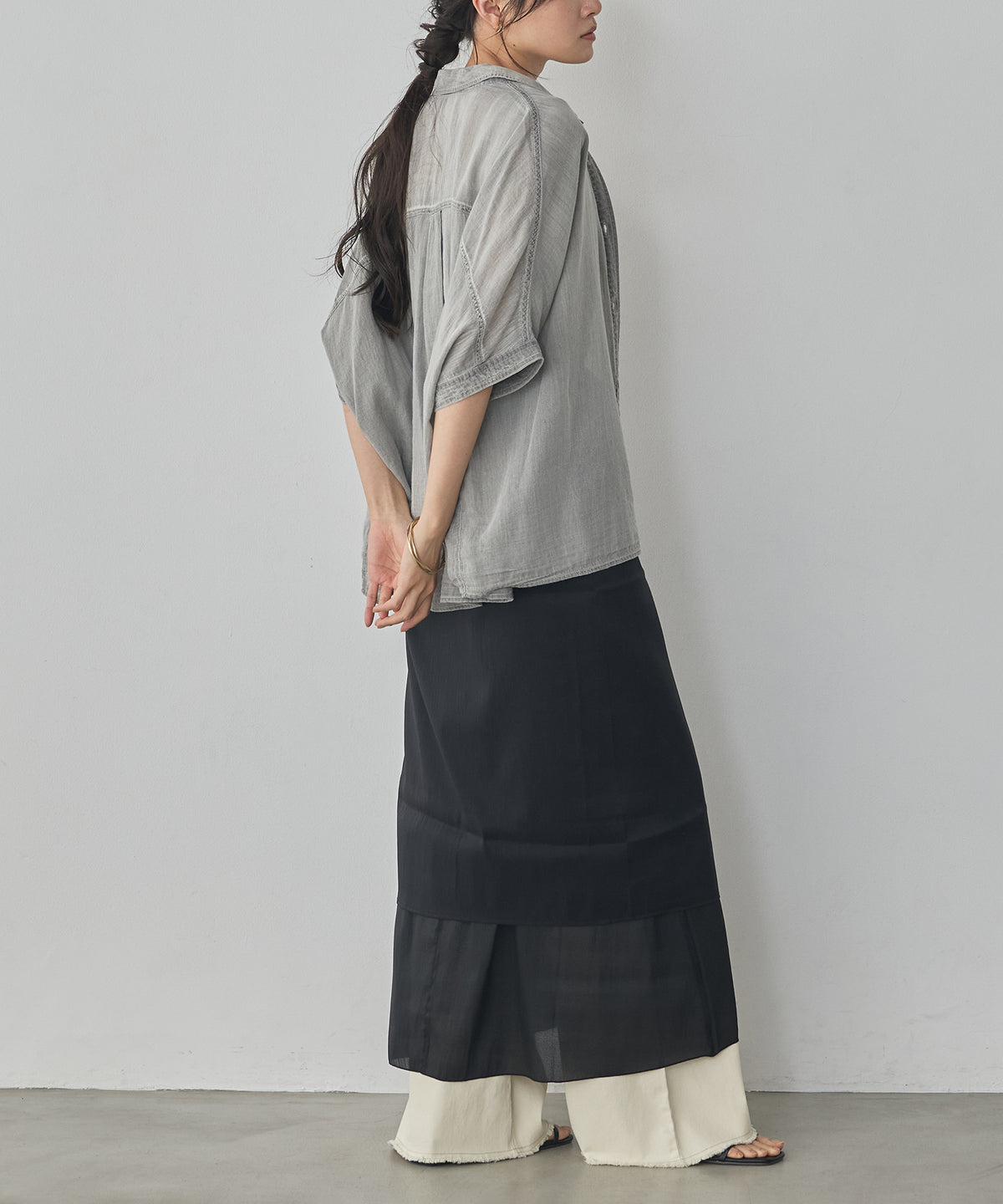 SHEER DENIM SHORT-SLEEVE SHIRT