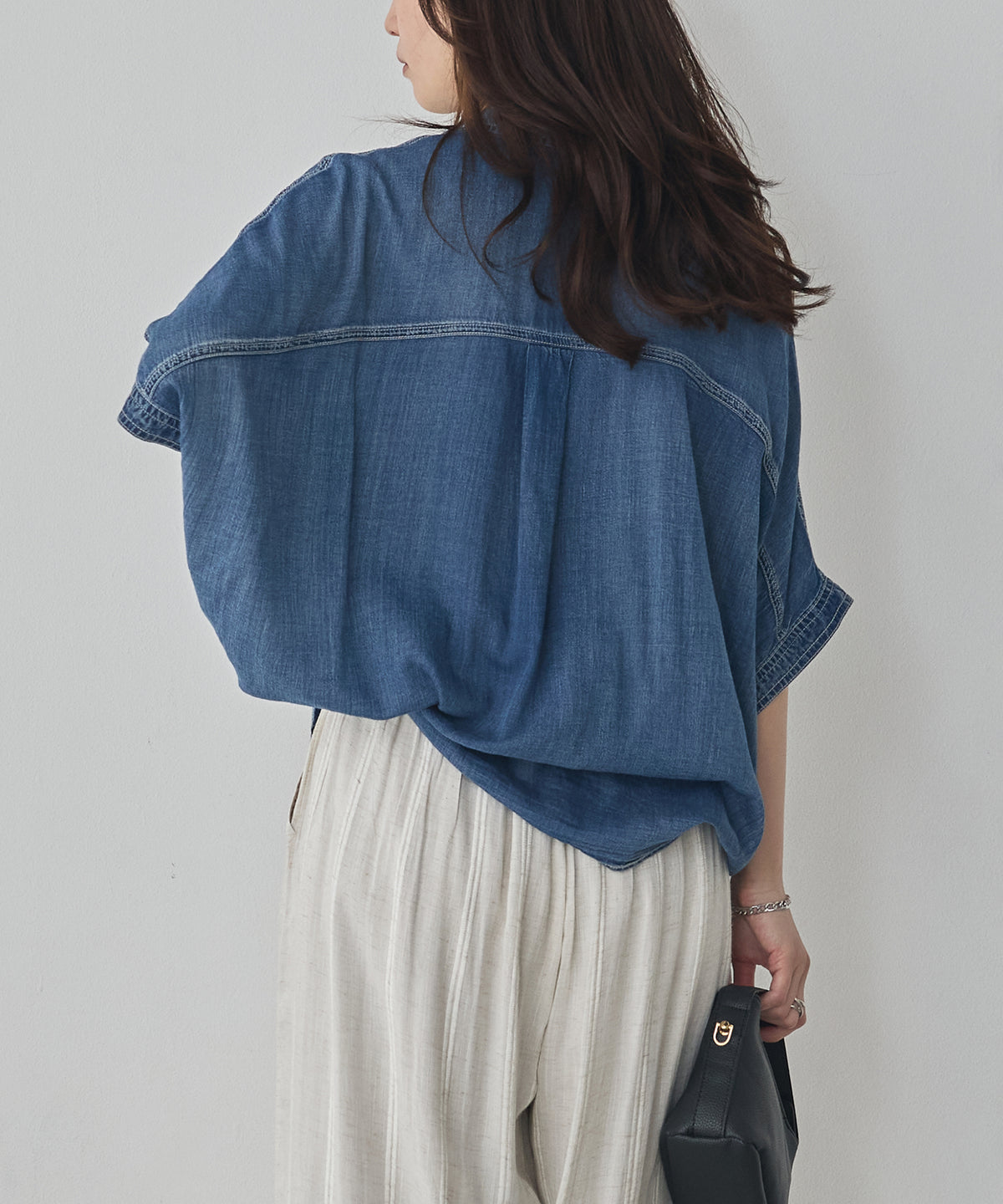 SHEER DENIM SHORT-SLEEVE SHIRT