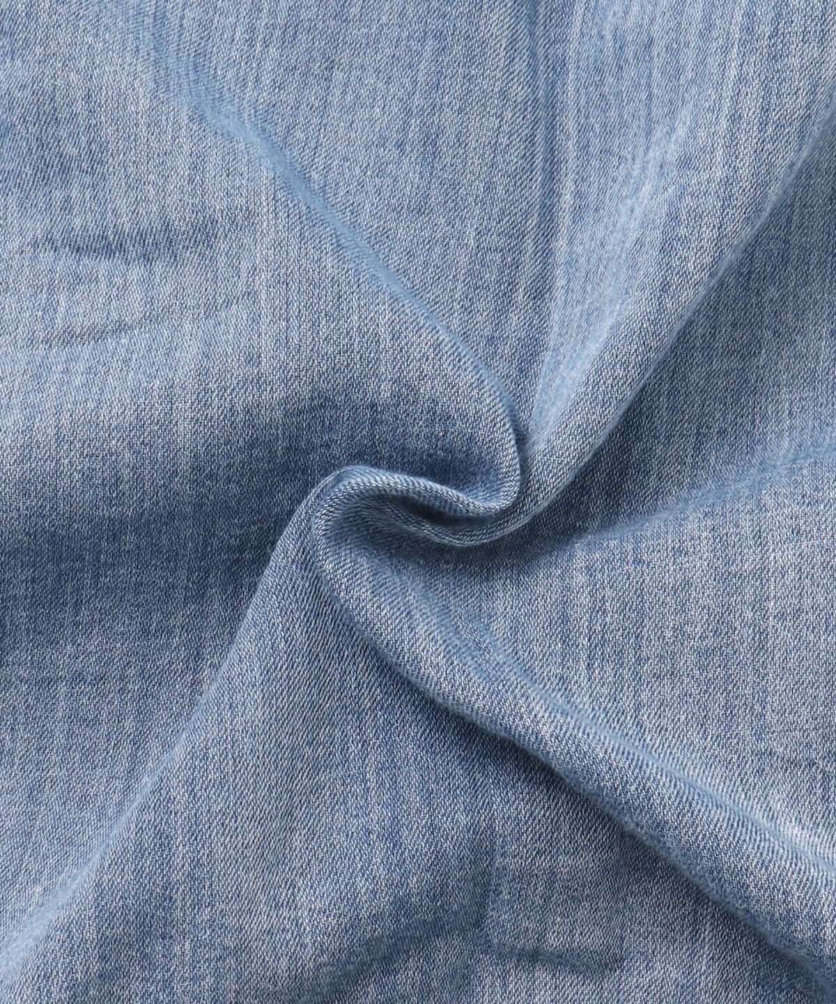 SHEER DENIM SHORT-SLEEVE SHIRT