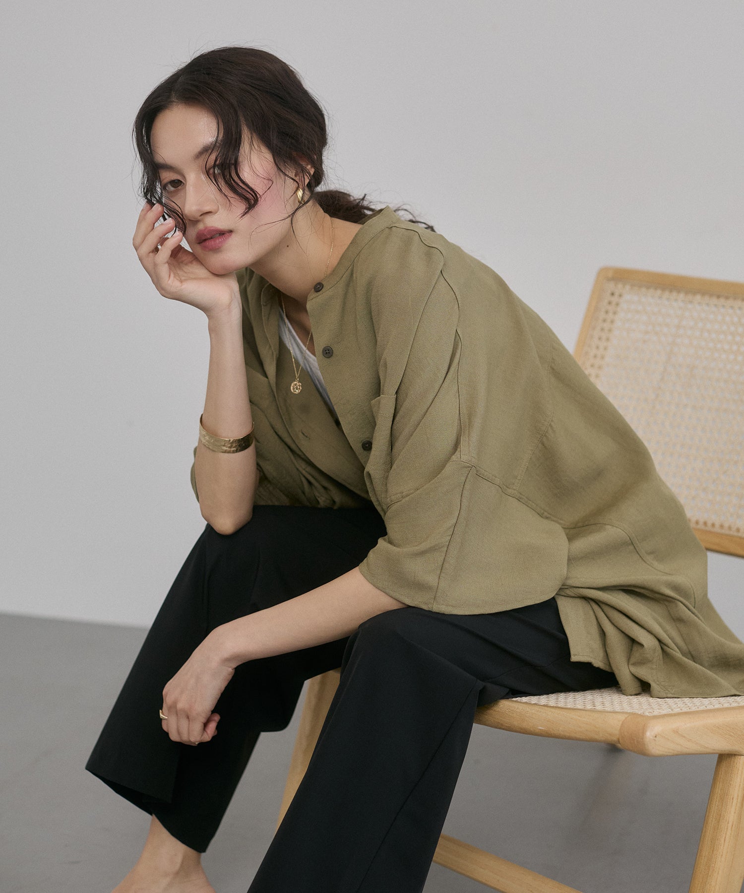 LINEN-RAYON DOLMAN OVERSHIRT