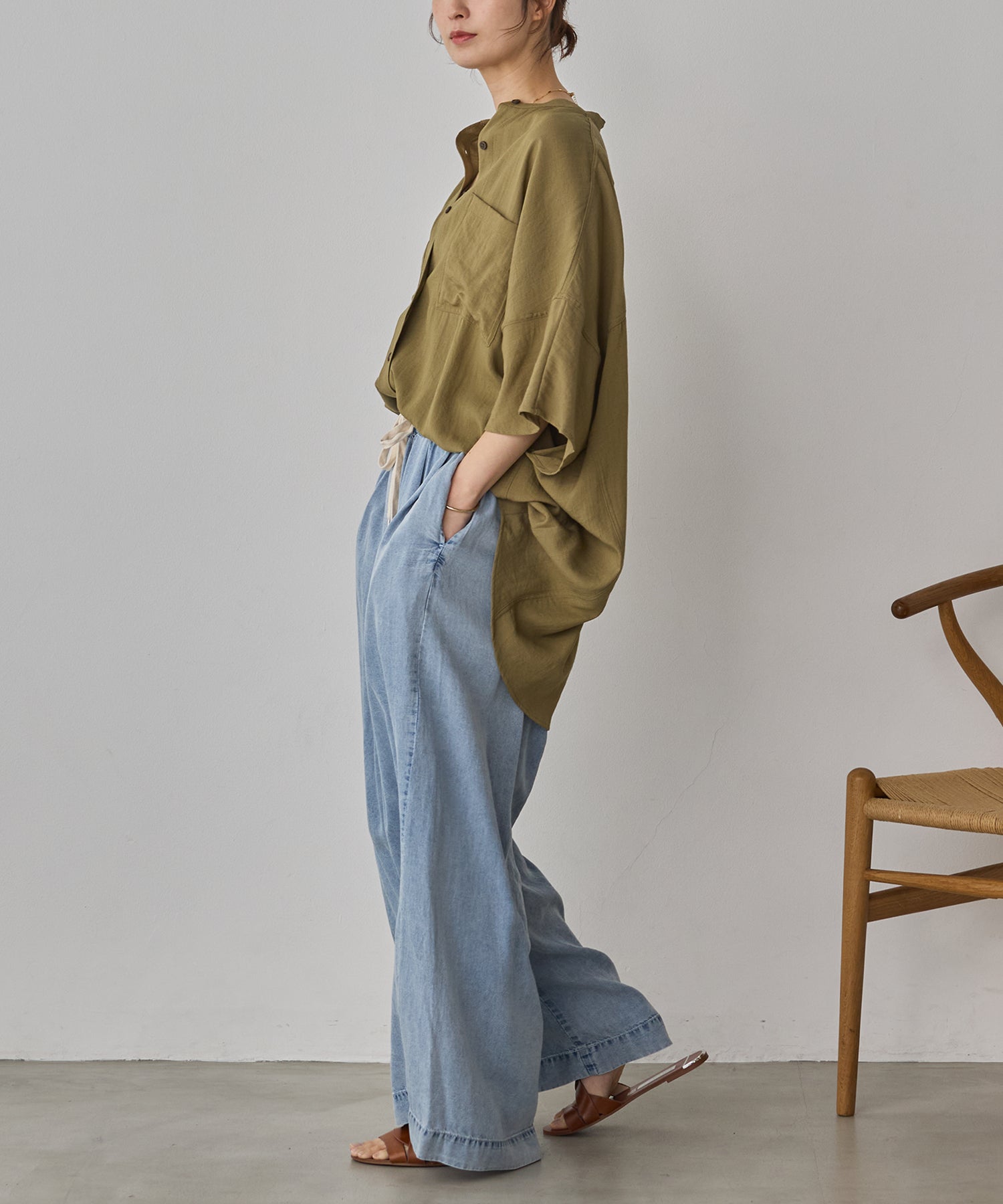 LINEN-RAYON DOLMAN OVERSHIRT