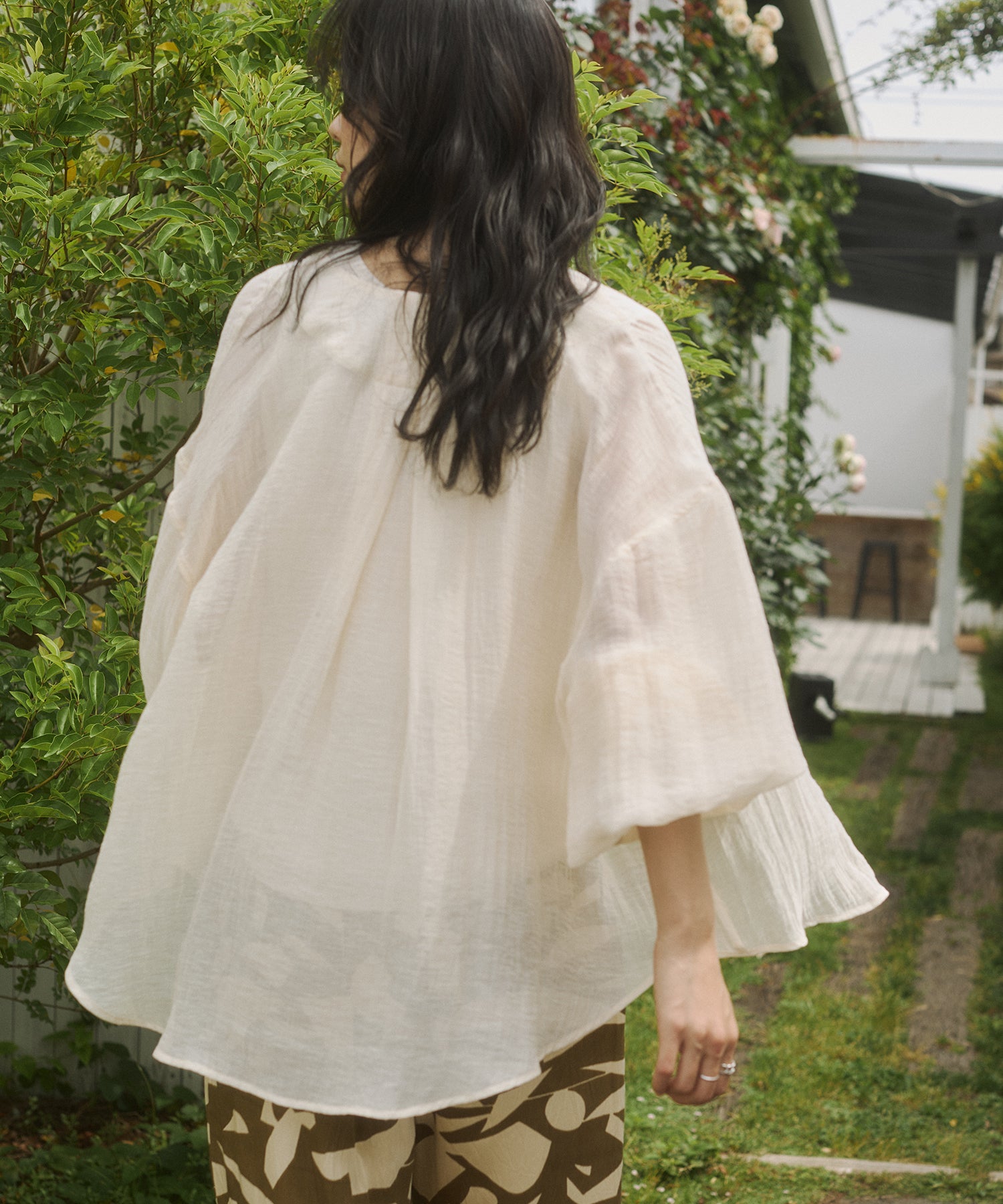 SHEER CARDIGAN
