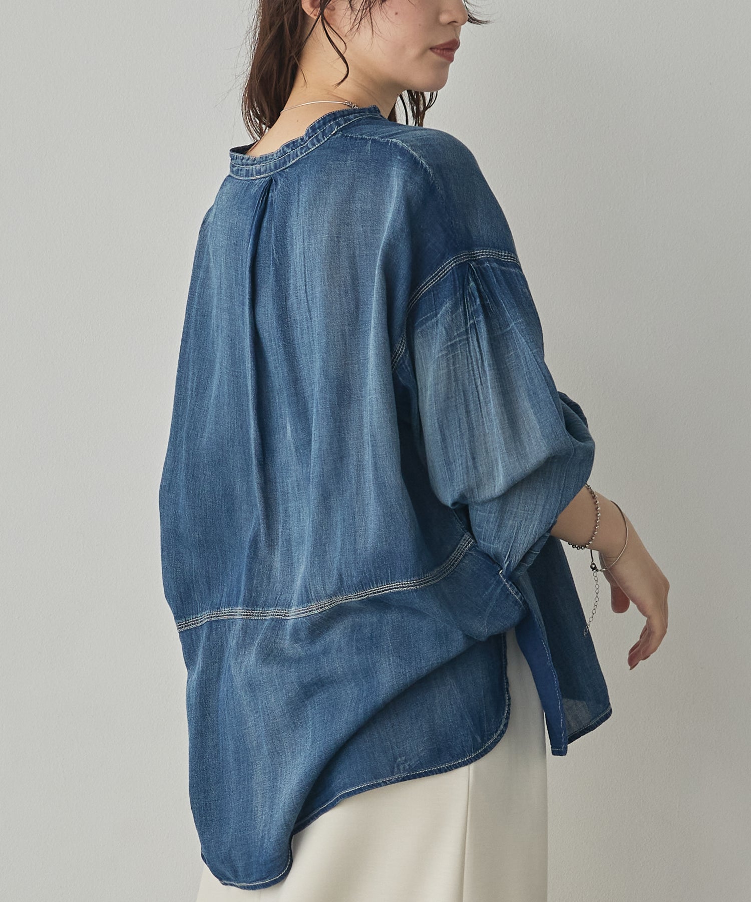 SHEER DENIM SKIPPER TOPS