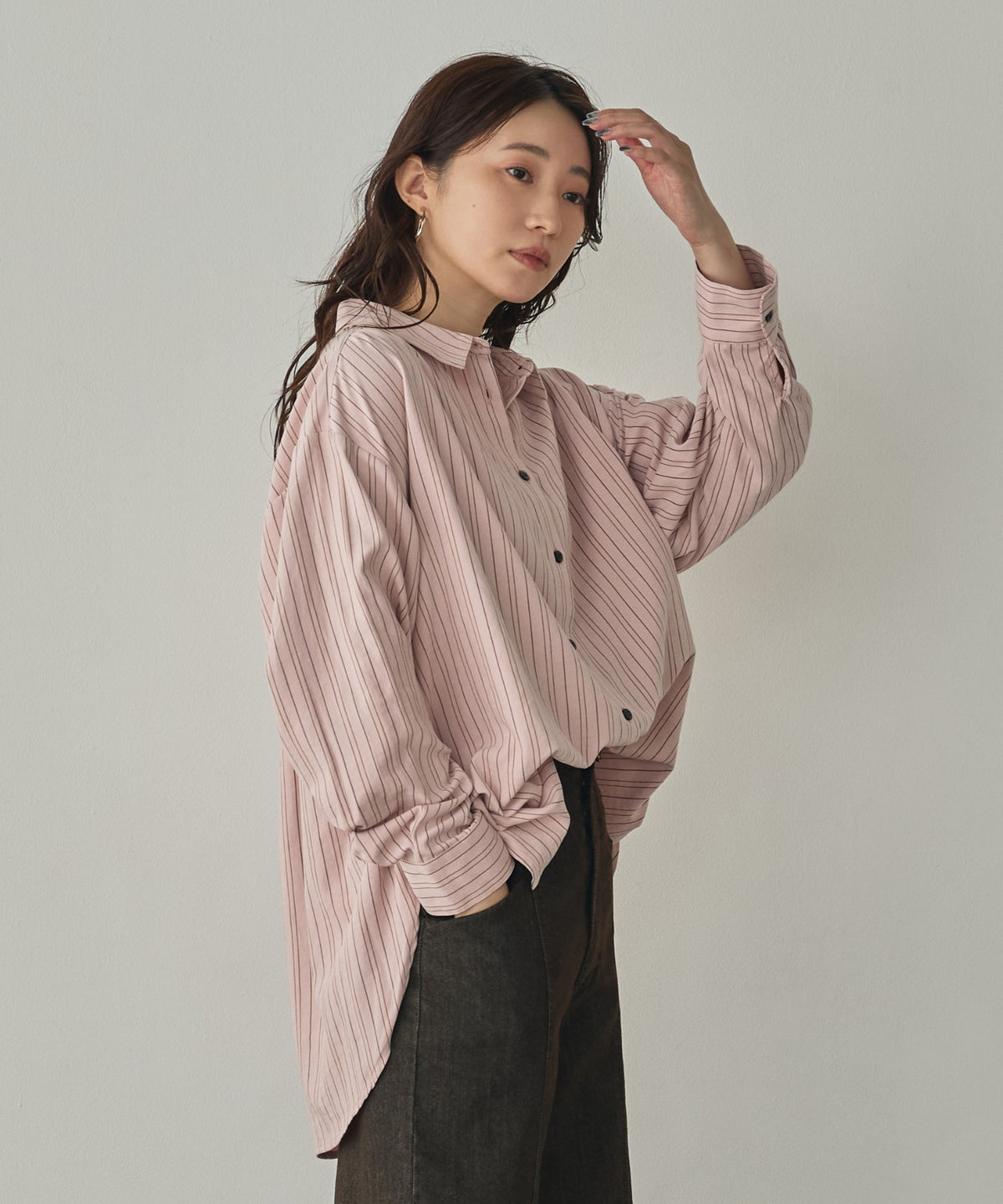 VINTAGE-STYLE PRINTED GATHERED SHIRT
