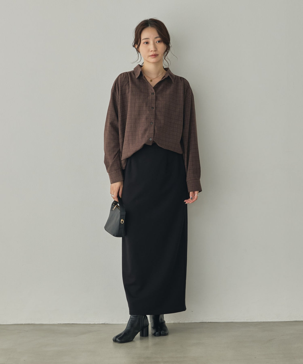 VINTAGE-STYLE PRINTED GATHERED SHIRT