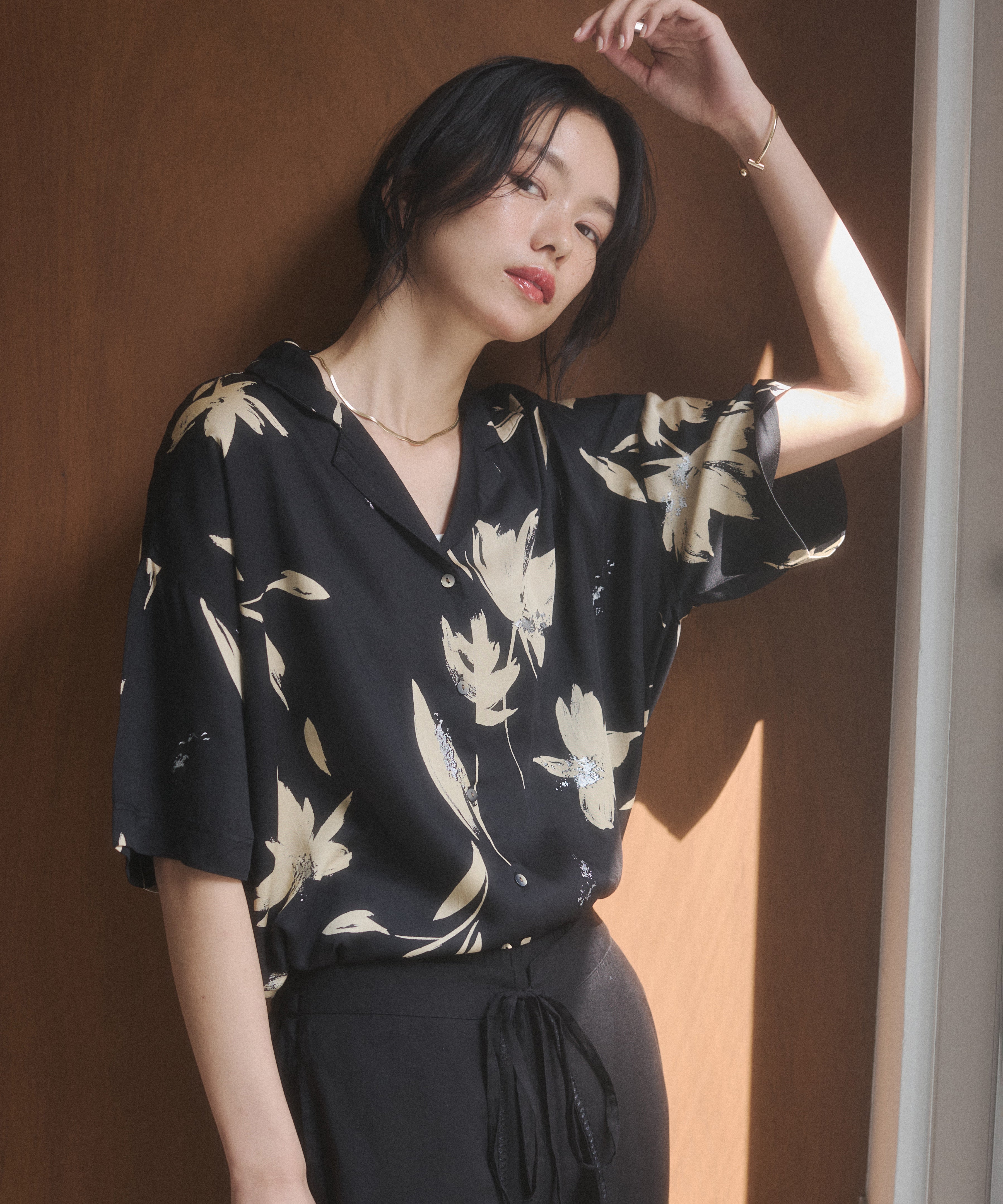 RAYON PATTERNED OPEN-NECK SHIRT