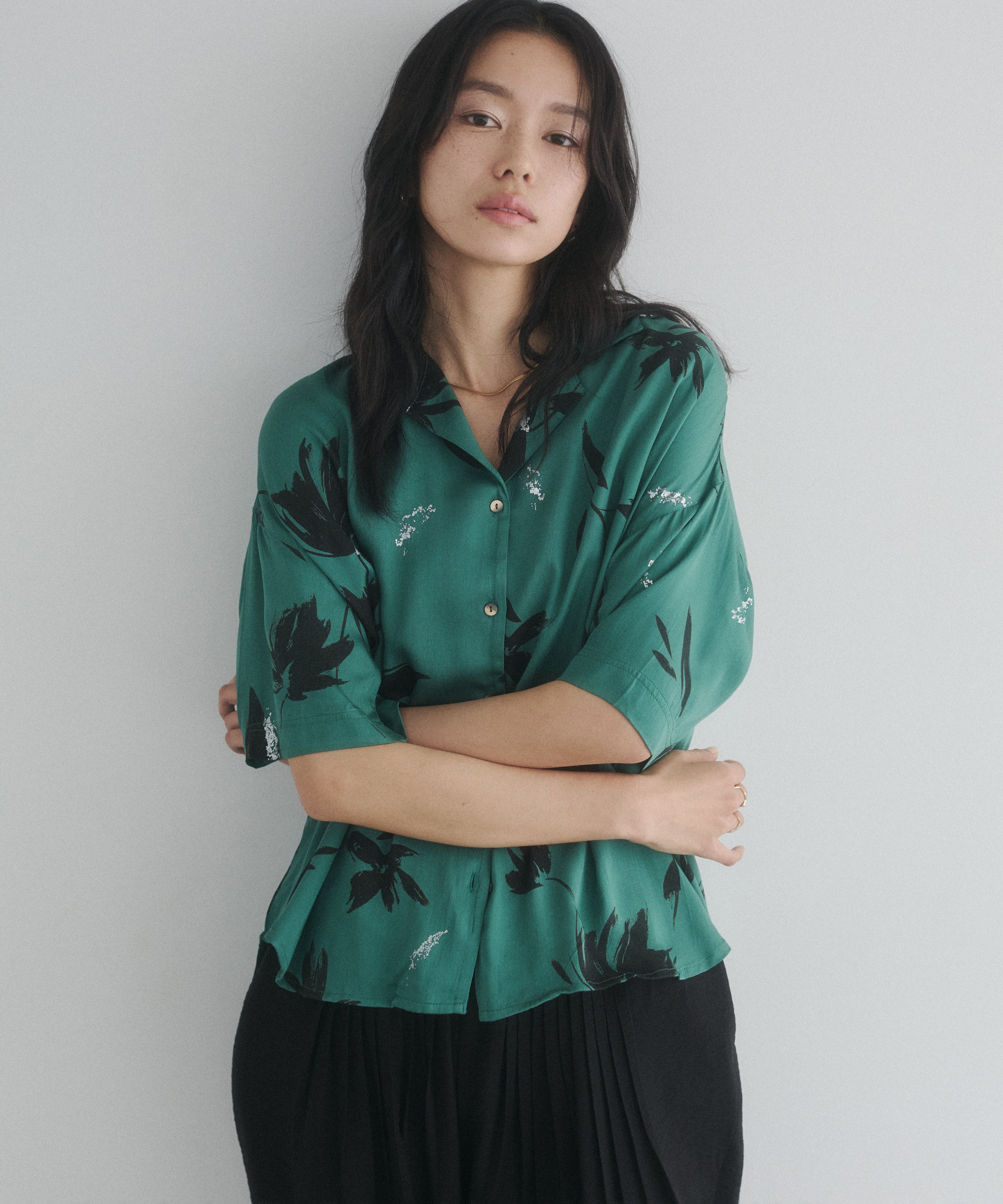 RAYON PATTERNED OPEN-NECK SHIRT