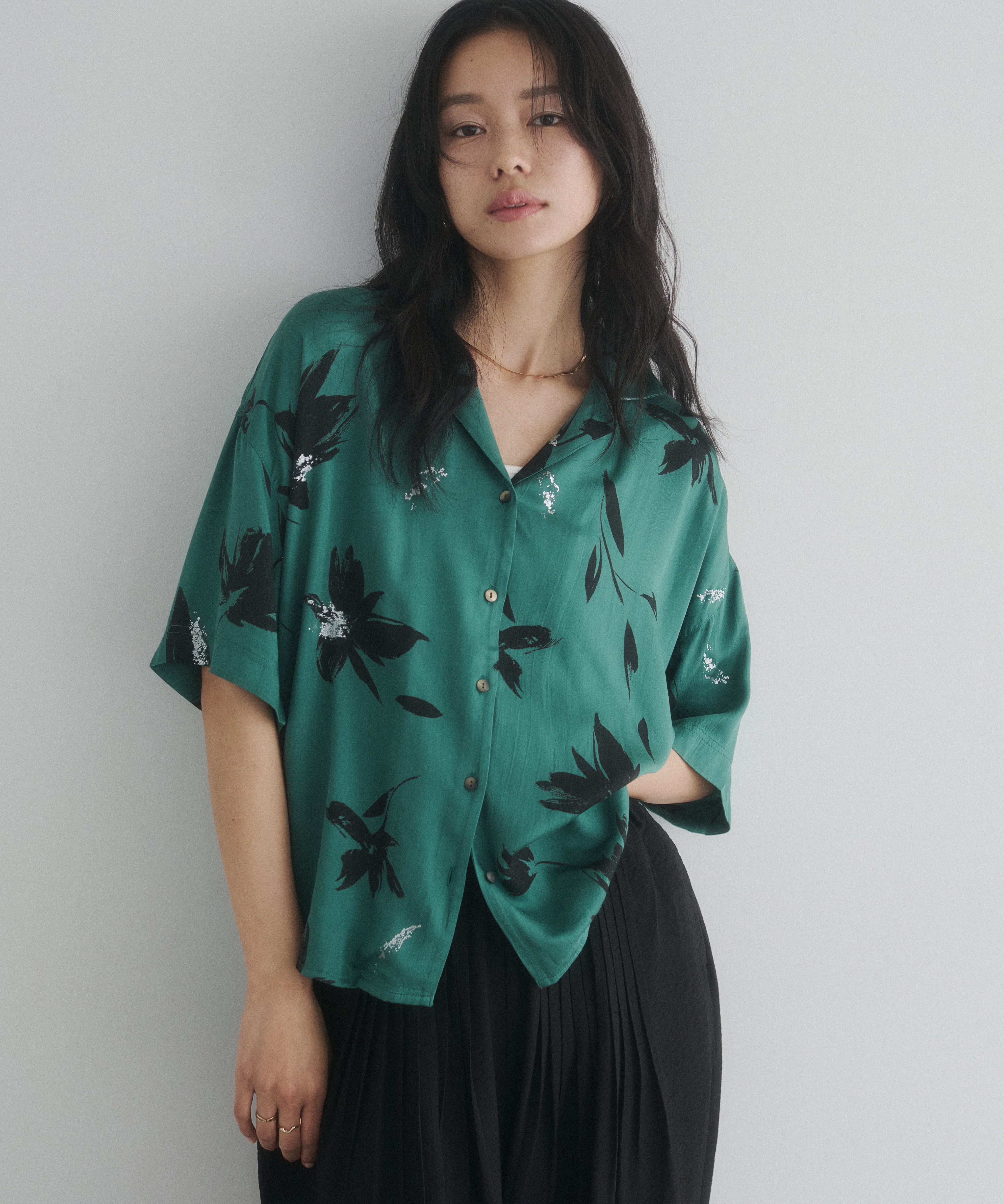 RAYON PATTERNED OPEN-NECK SHIRT