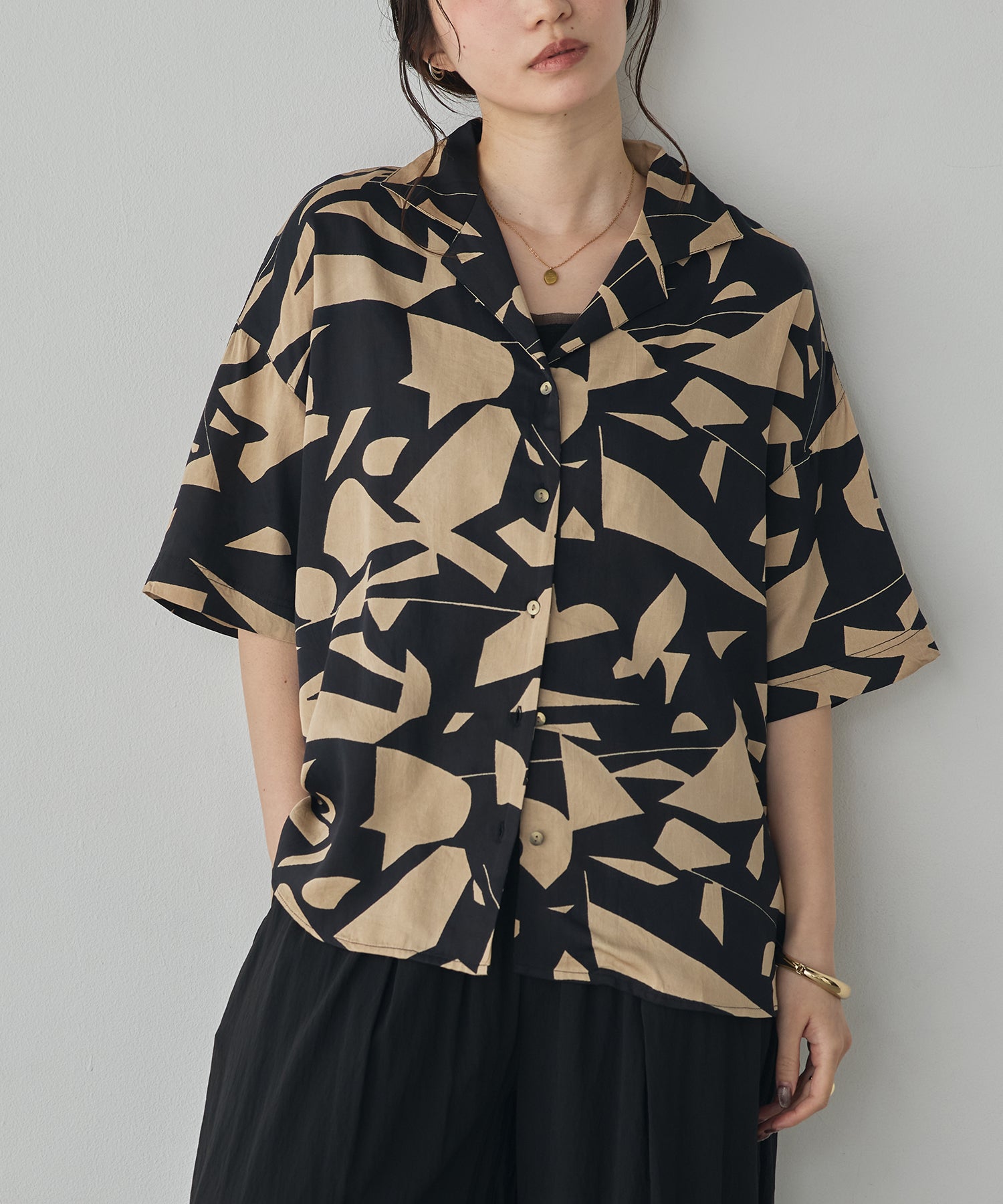 VISCOSE SATIN PRINTED OPEN-COLLAR SHIRT
