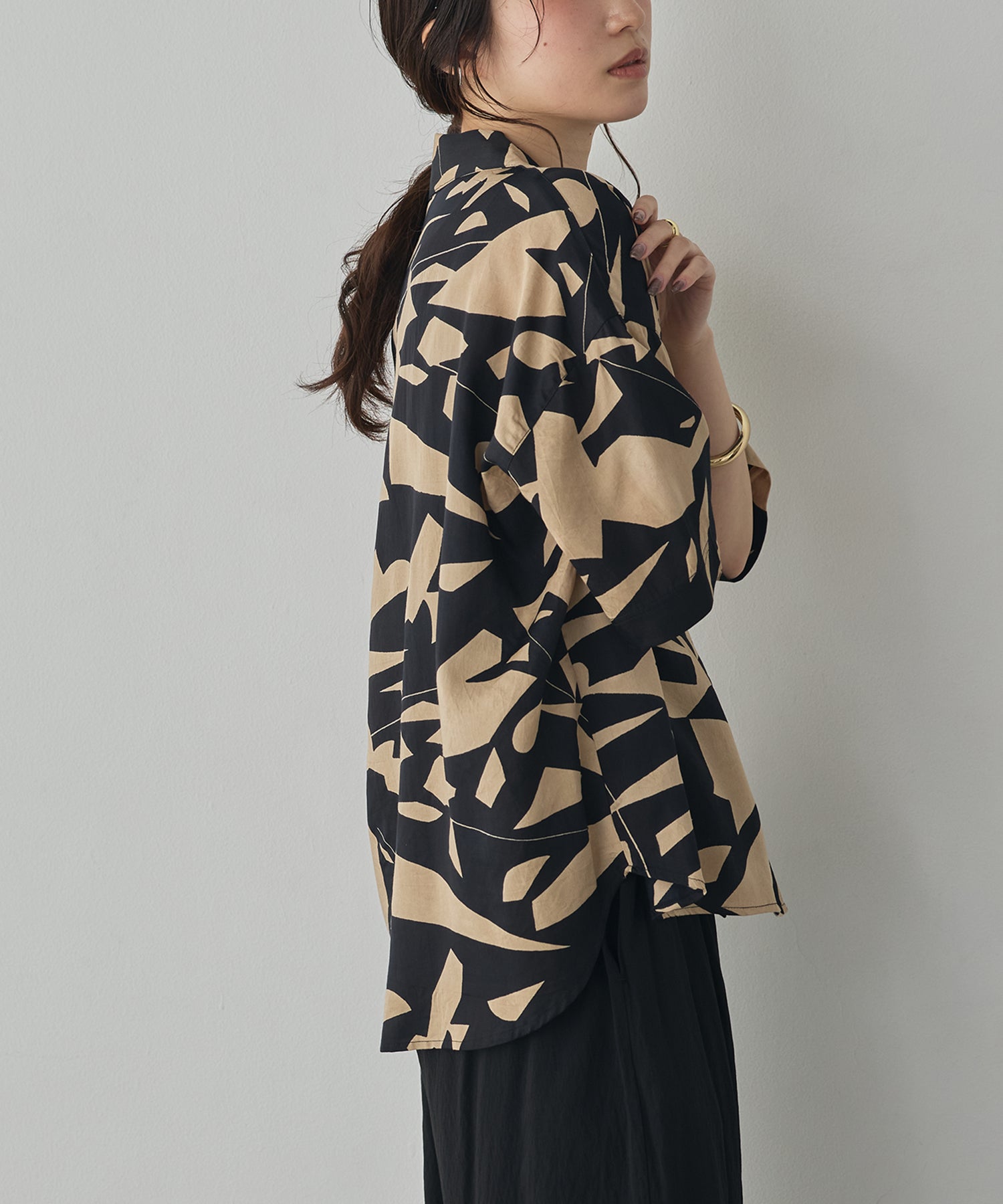 VISCOSE SATIN PRINTED OPEN-COLLAR SHIRT