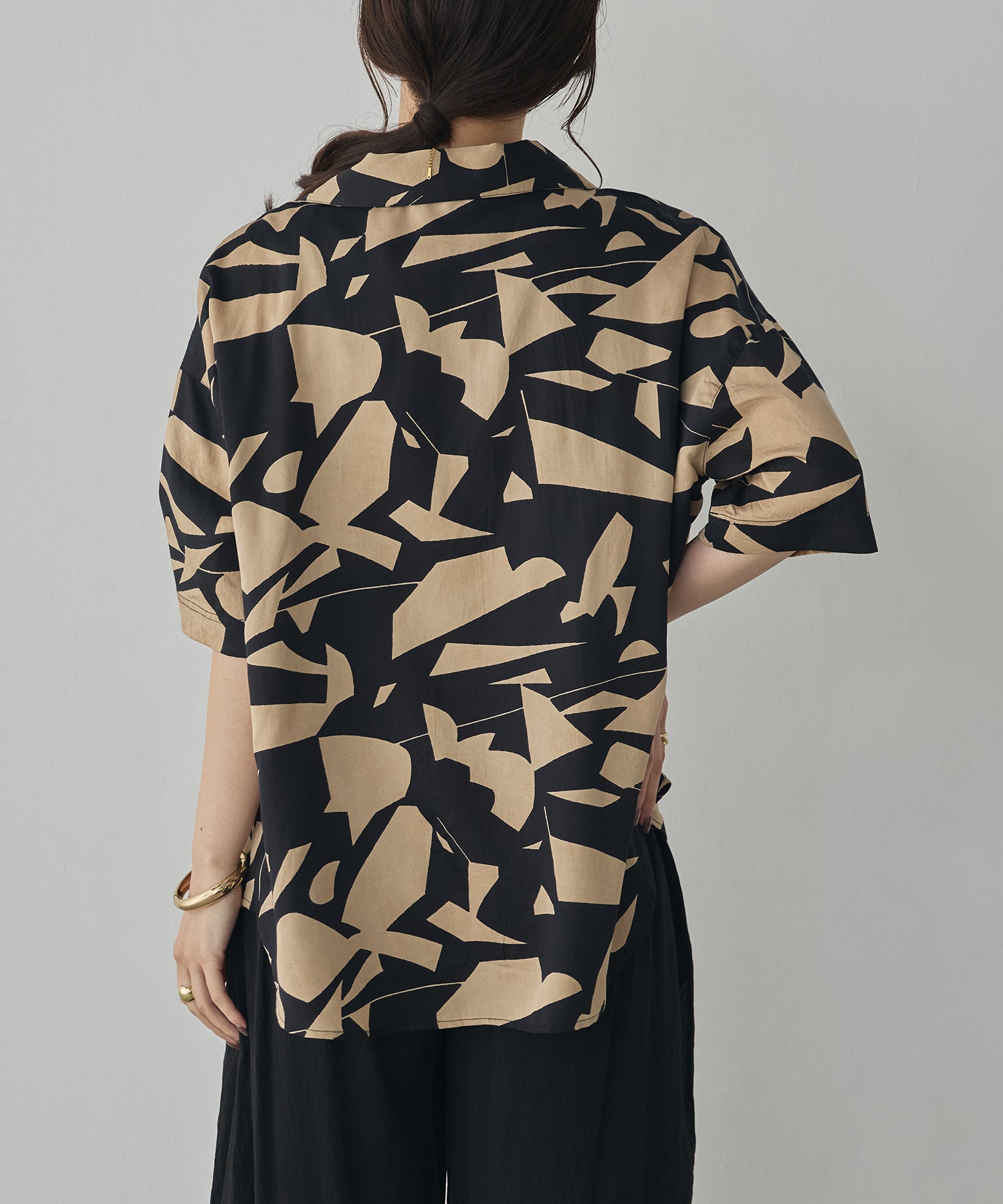 VISCOSE SATIN PRINTED OPEN-COLLAR SHIRT