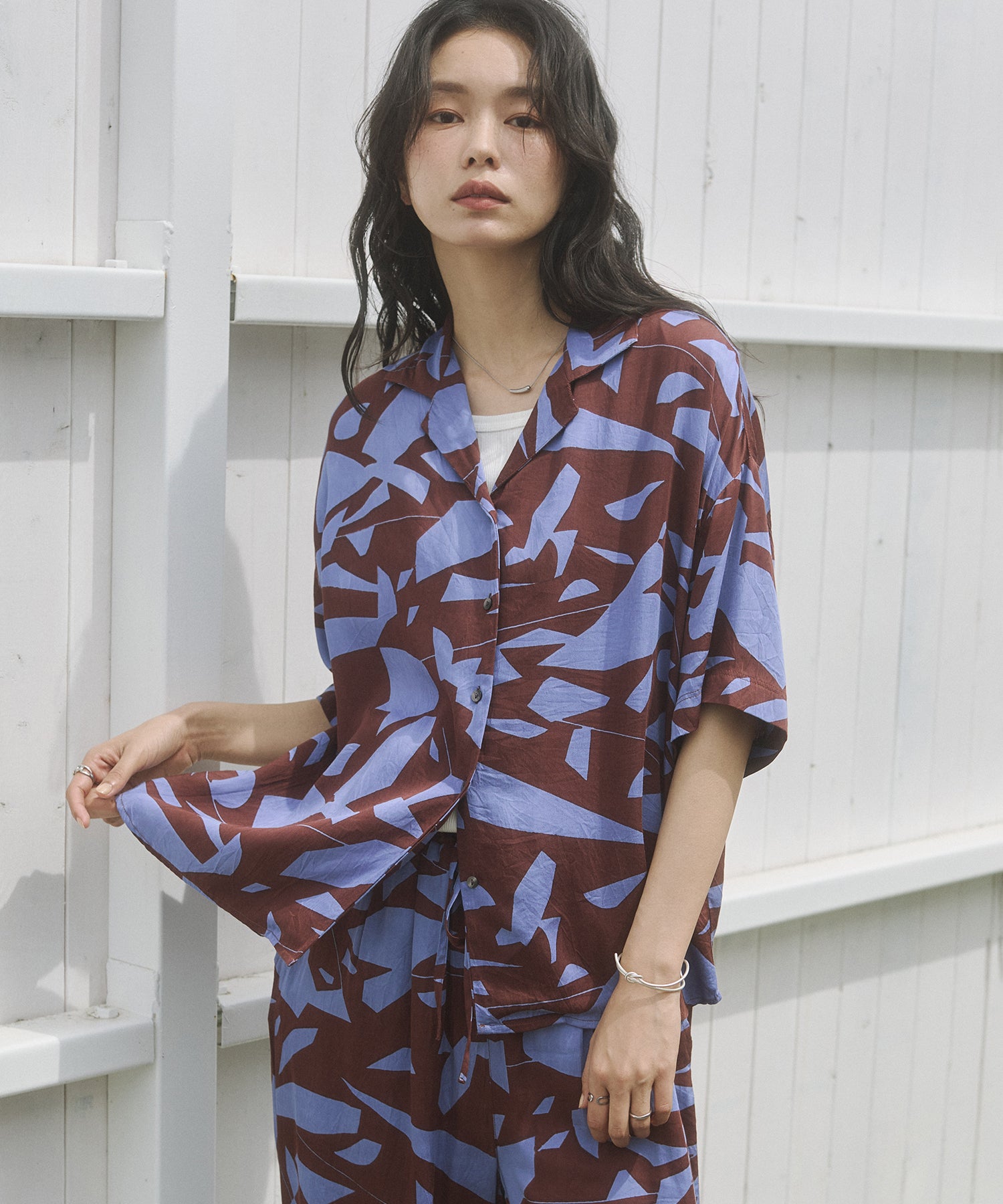 VISCOSE SATIN PRINTED OPEN-COLLAR SHIRT
